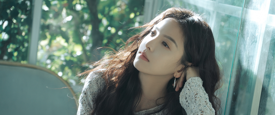 章若楠清新阳光4K高清3440x1440带鱼屏美女壁纸免费下载