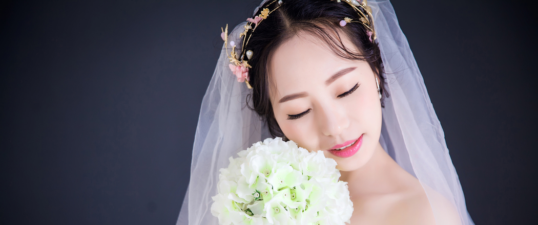 唯美新娘婚纱照鲜花3440x1440带鱼屏4K高清壁纸免费下载 唯美新娘婚纱照鲜花3440x1440带鱼屏4K高清壁纸免费下载