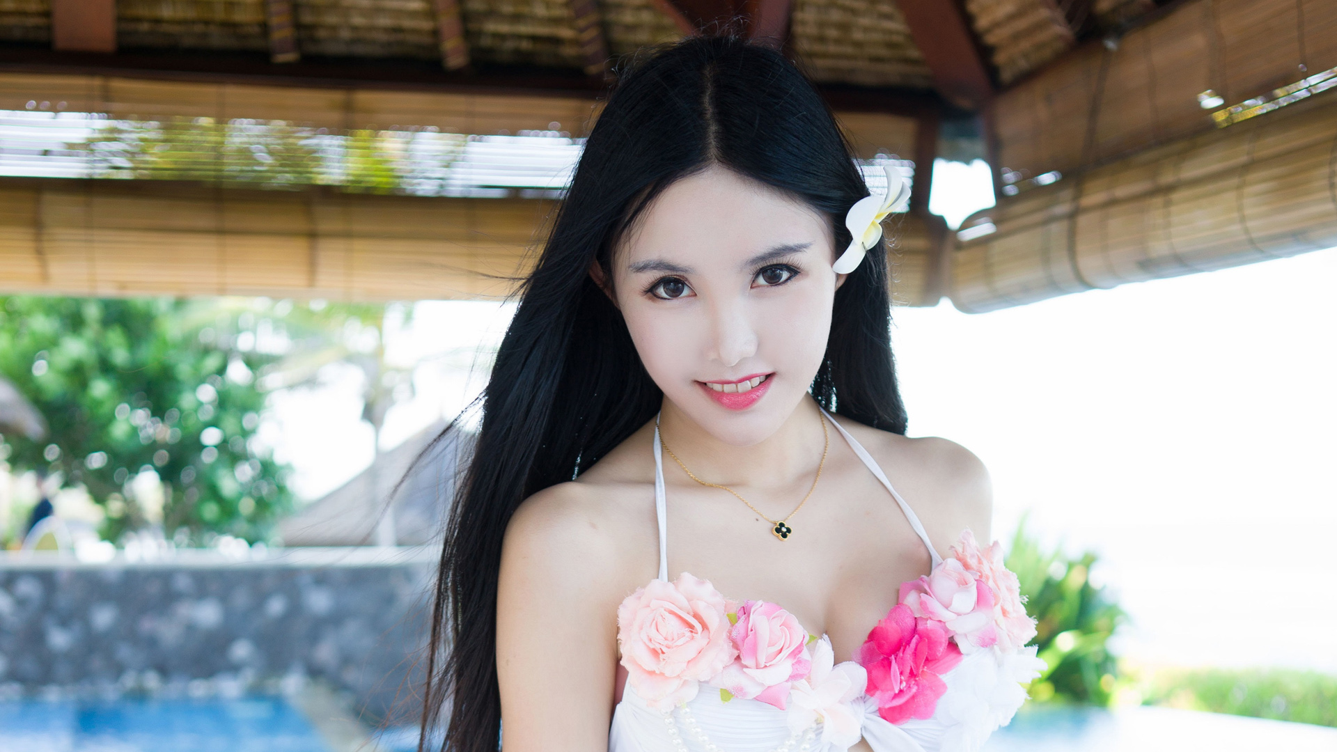 玫瑰绽放，陆金佳Jessica性感内衣美女壁纸，免费下载