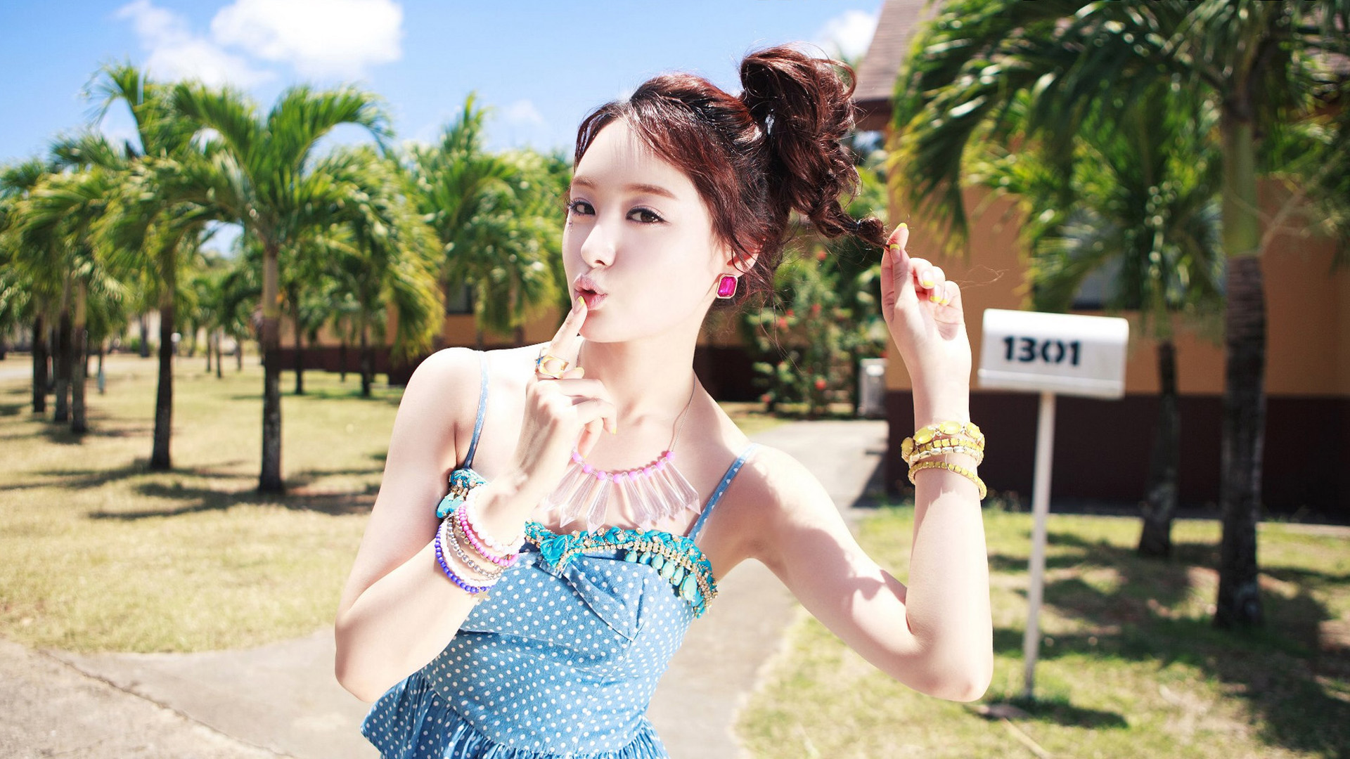 夏日清新韩流秘境，进击的韩国美女写真，高清壁纸免费下载