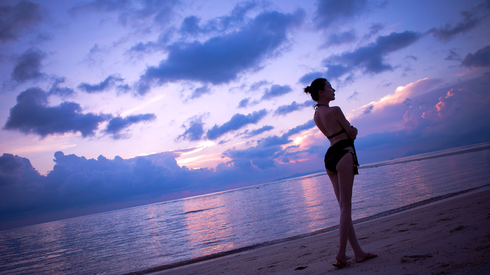 海滩美景，比基尼美女壁纸，慕羽茜精选高清壁纸免费下载