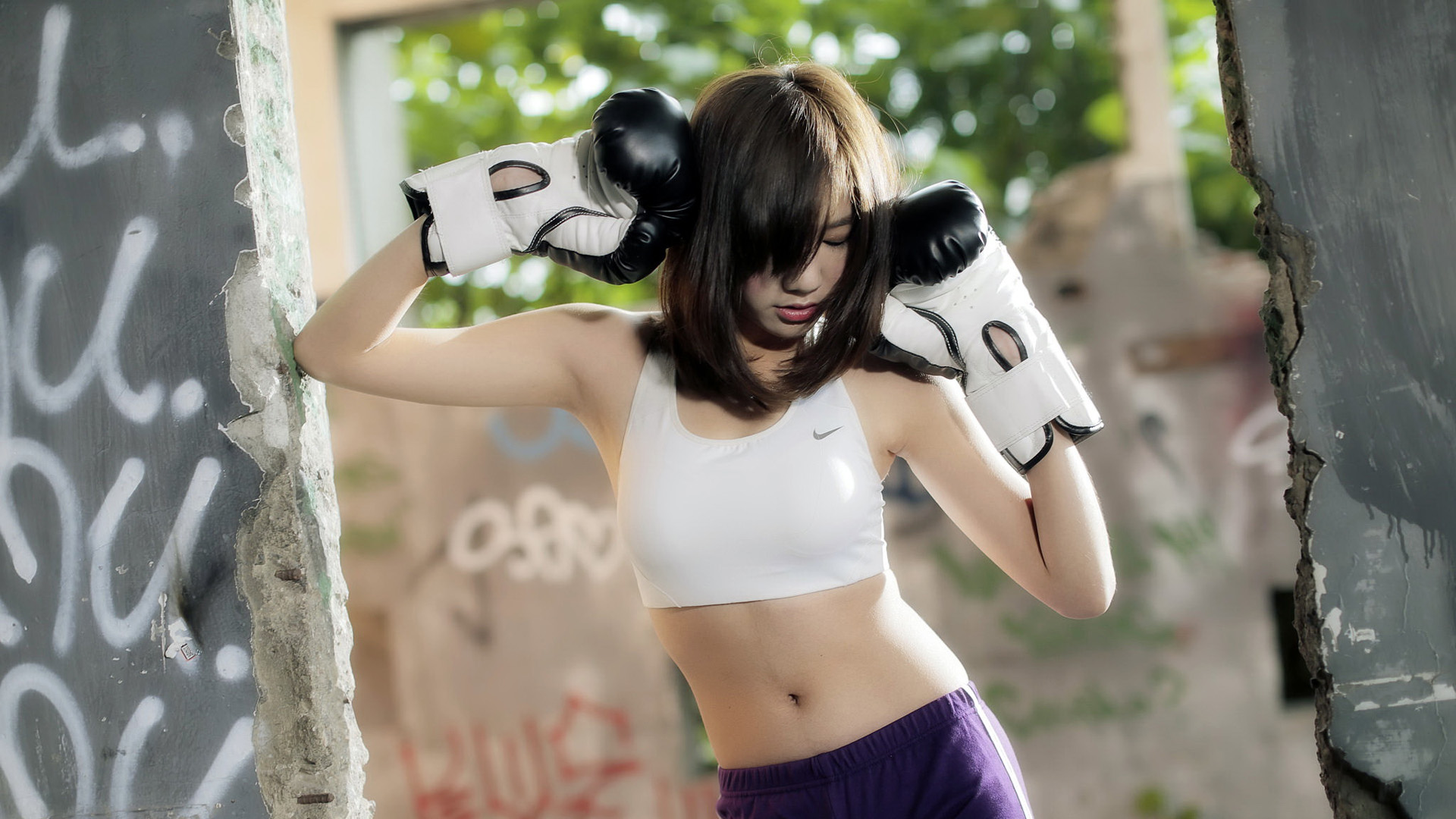 拳击美女,拳击手套,体育运动美女桌面壁纸