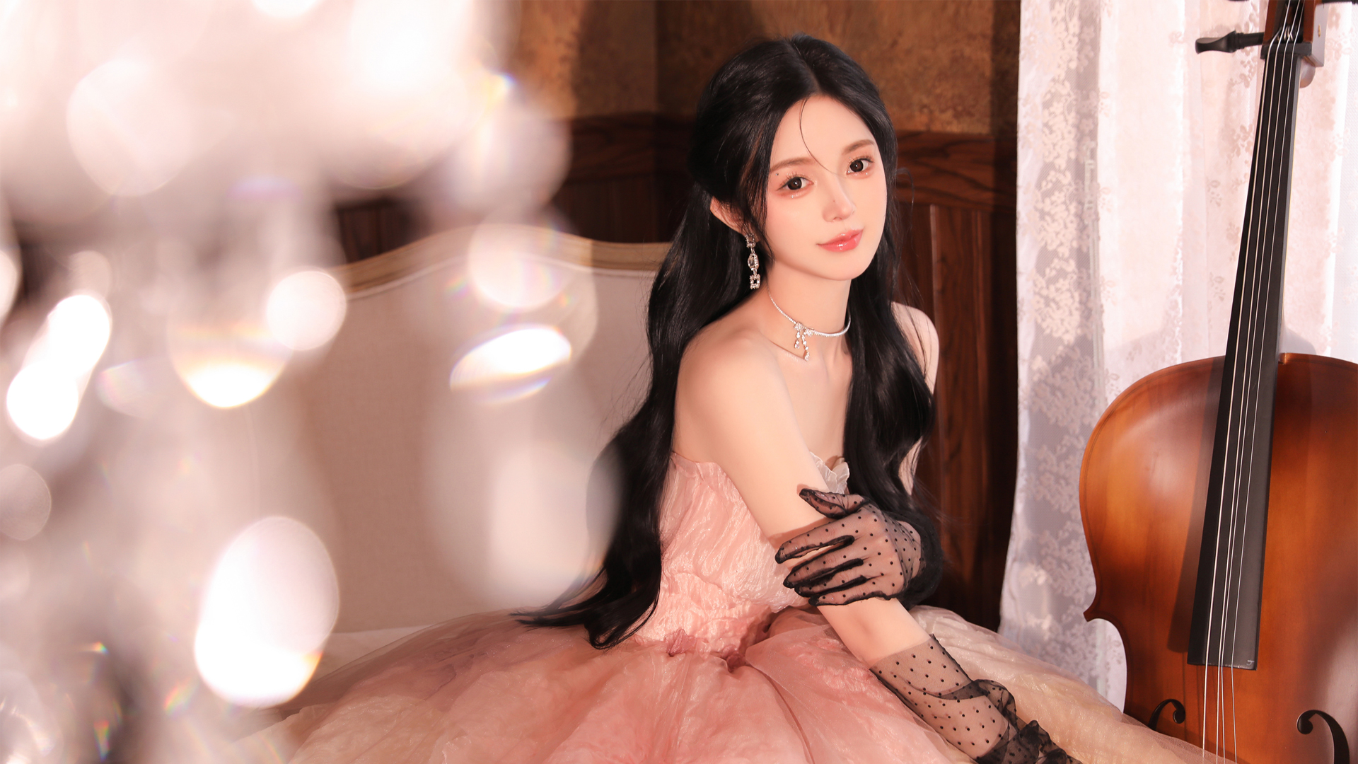 美女 长发 黑色蕾丝手套 粉色裙子 清纯养眼美女壁纸