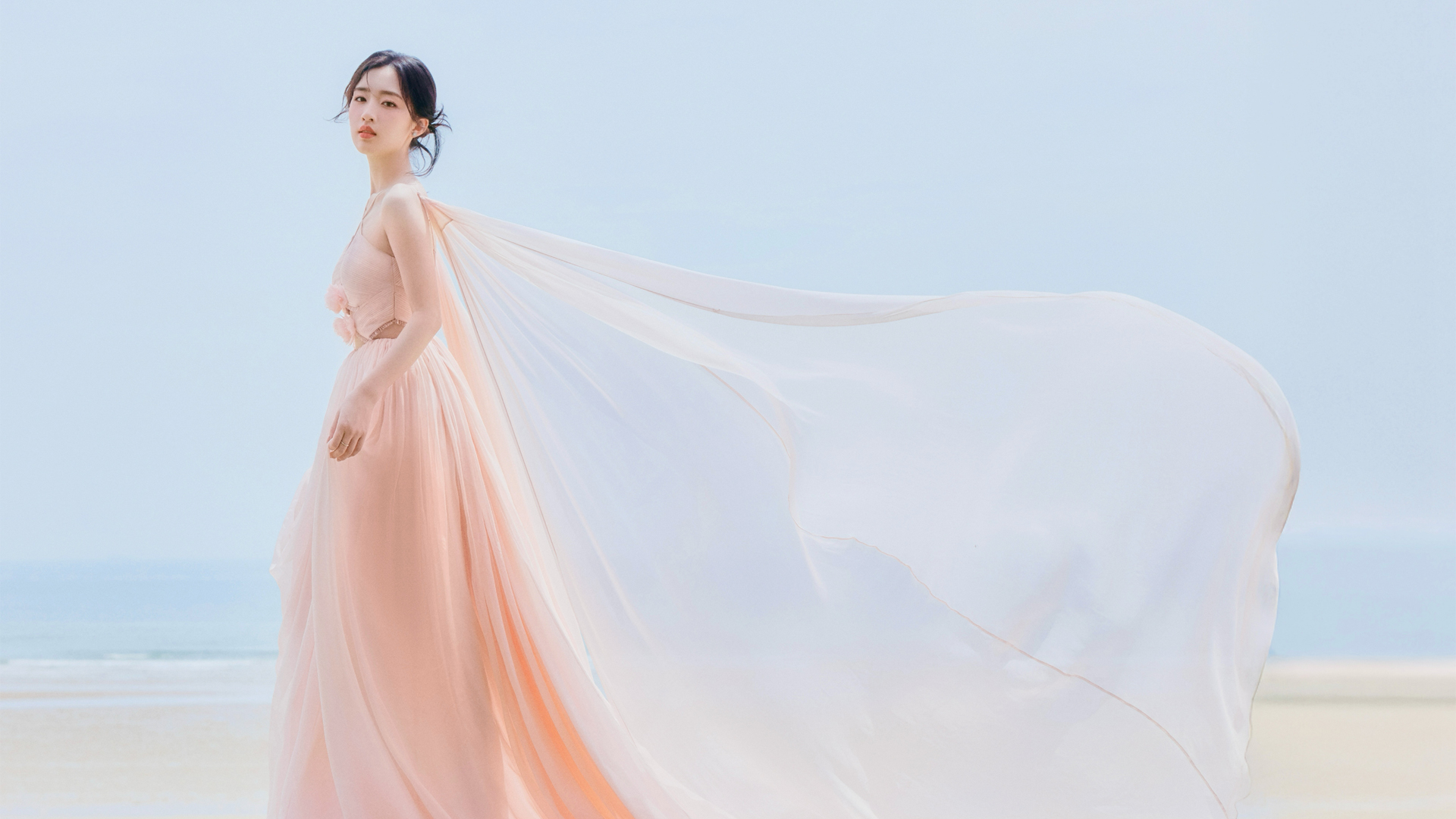 邓恩熙长裙唯美写真，高清美女电脑壁纸免费下载