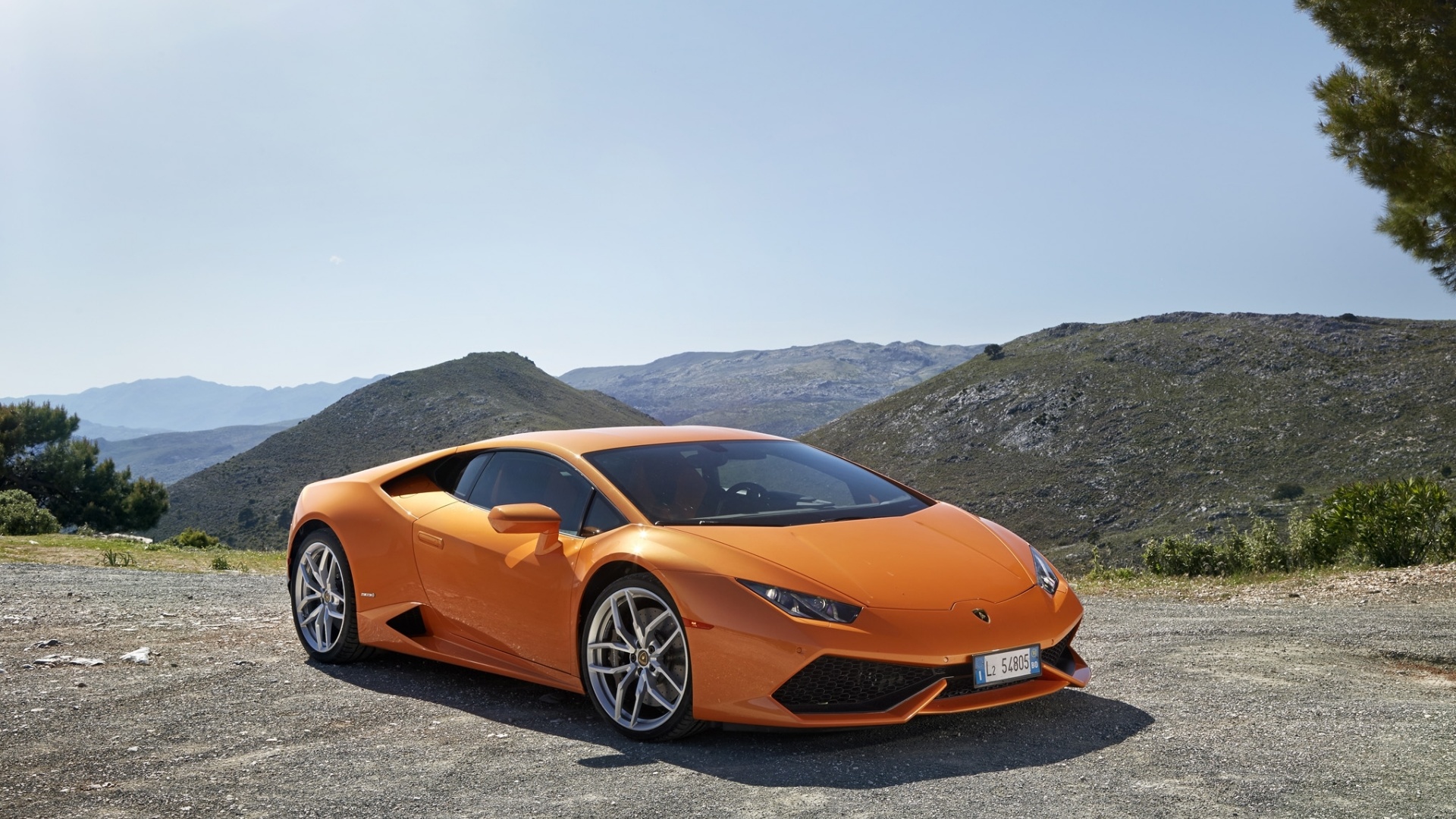 橙色兰博基尼Huracan LP 610炫酷壁纸，免费下载高清桌面背景