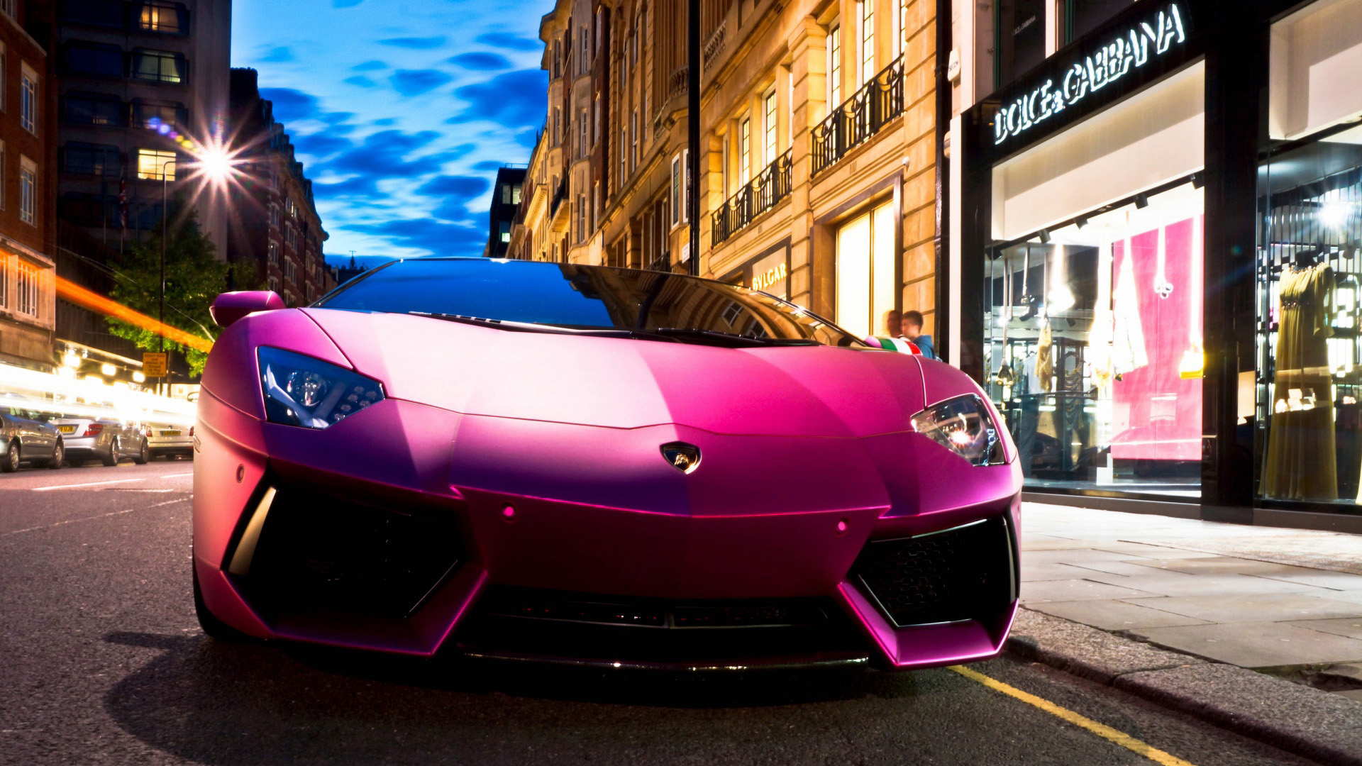 兰博基尼Aventador LP760-4粉色绝美壁纸，免费高清电脑背景下载