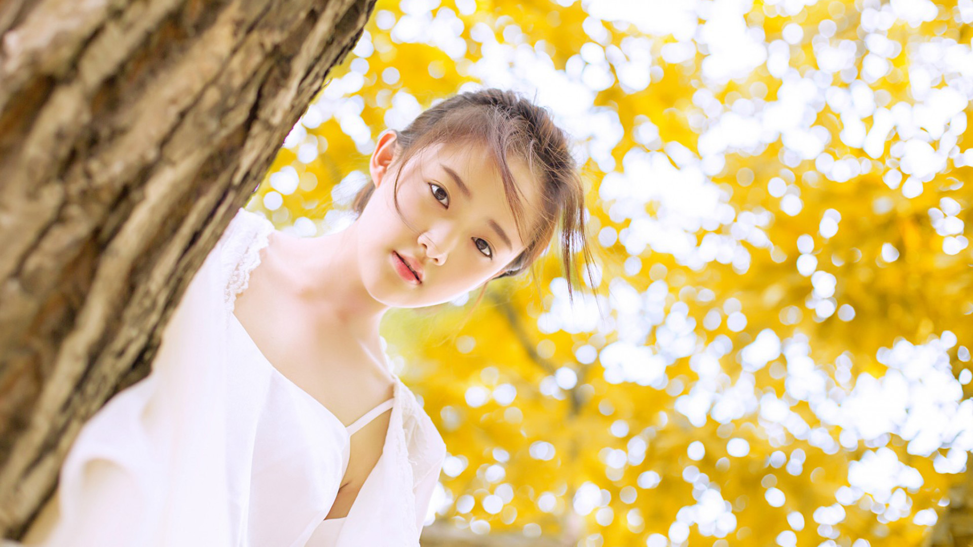 清纯美女桌面壁纸，免费高清下载！