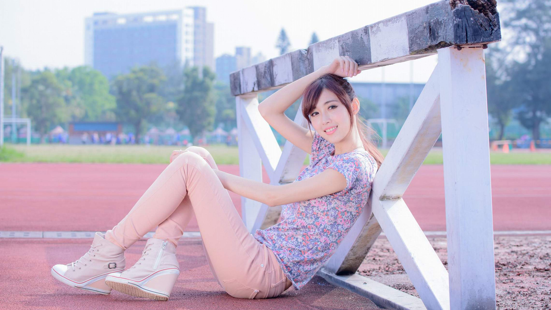 kila晶晶清纯美女外拍桌面壁纸