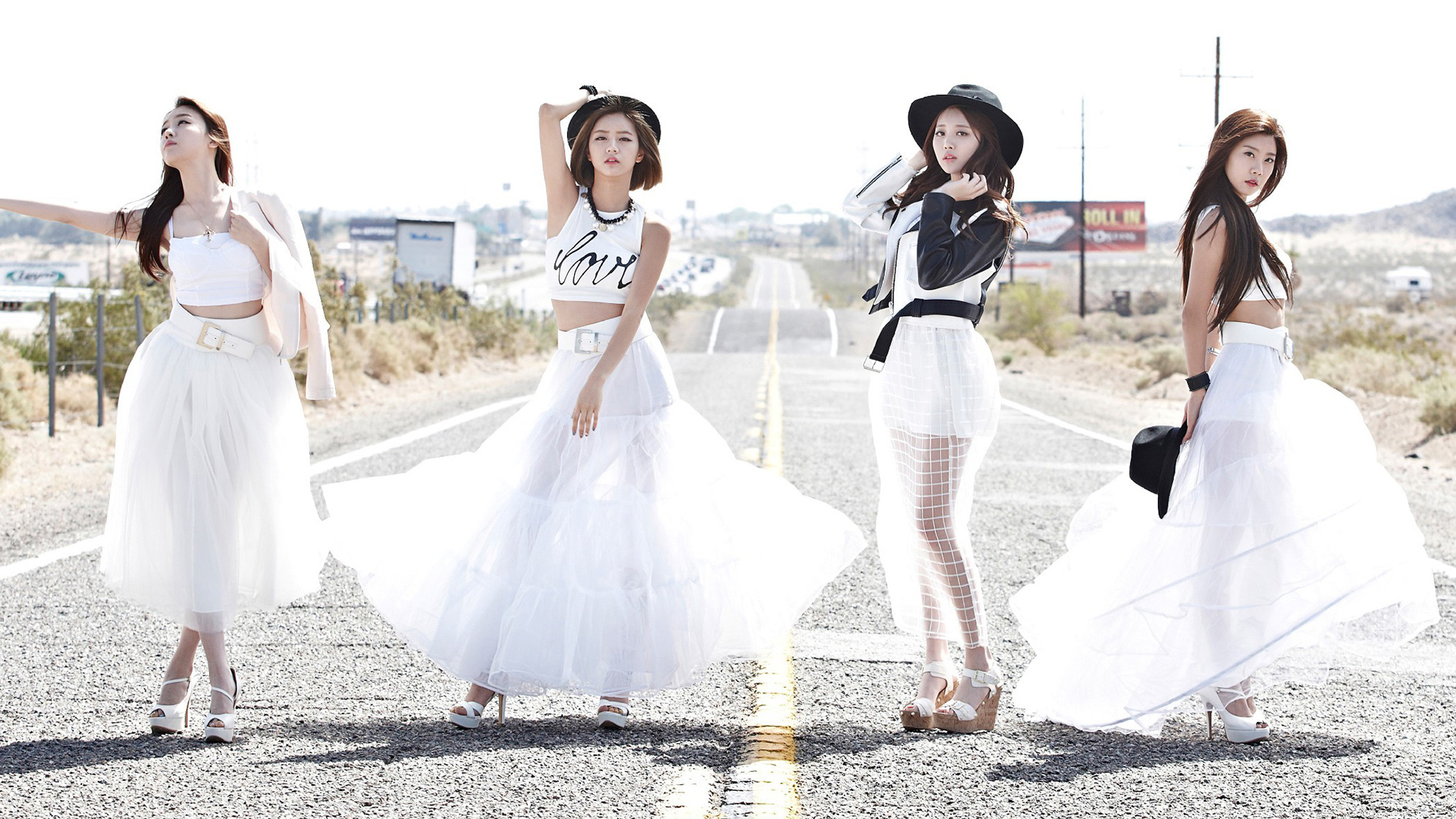 Girls Day夏日公路写真，朴素珍、方敏雅等美女身着白裙，绝美壁纸免费下载