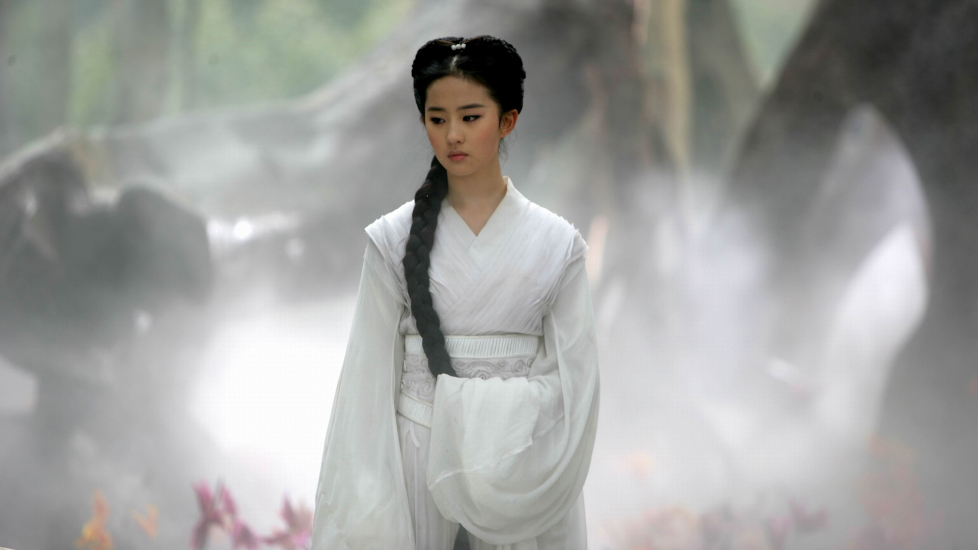 刘亦菲古装美女壁纸，免费电脑桌面背景下载