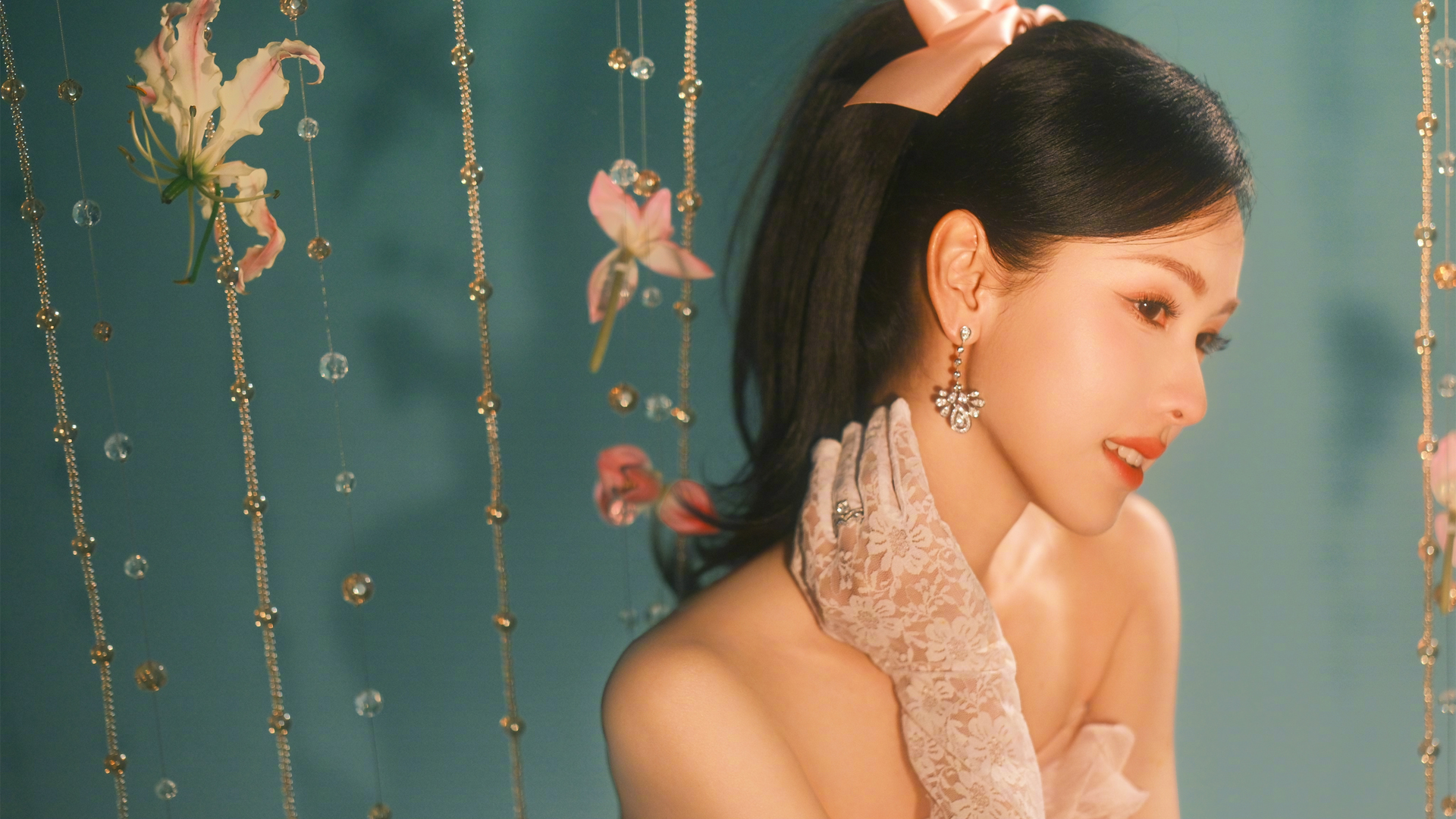 2025年新年美女陈都灵桌面壁纸