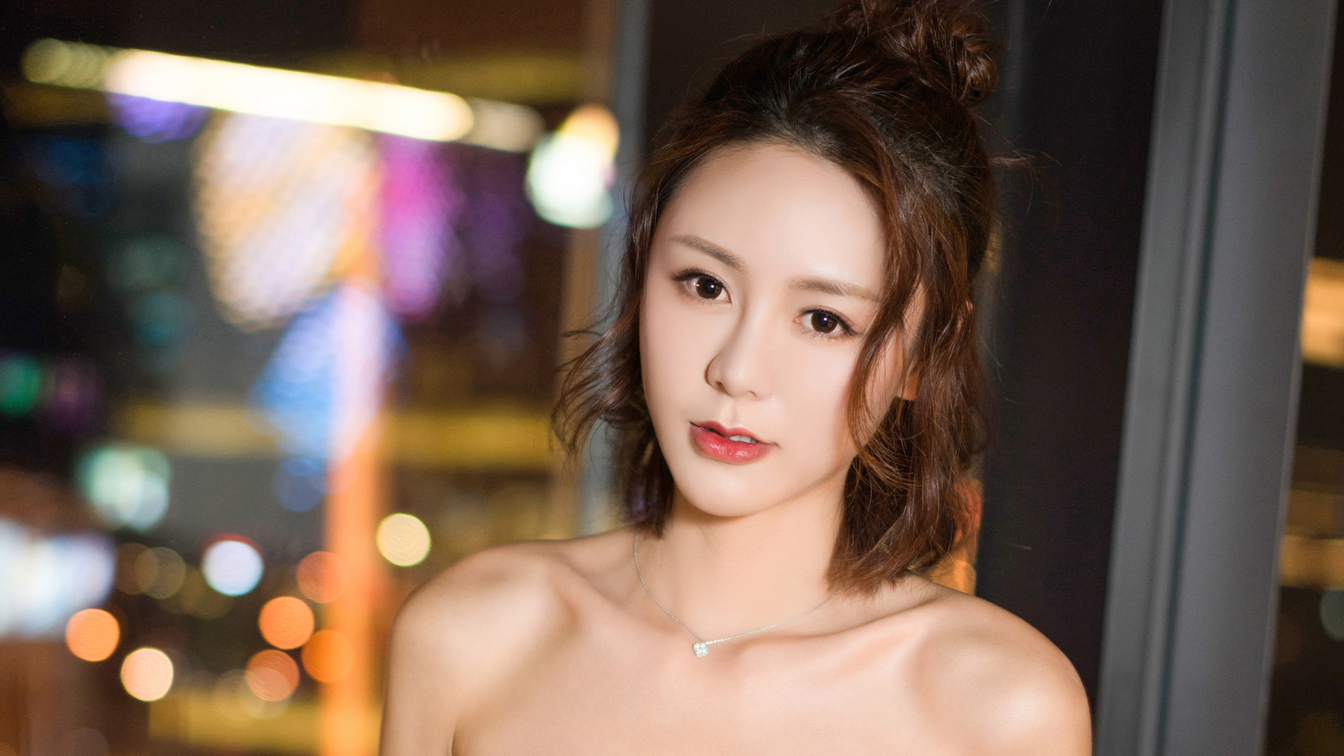 克拉女神昕予绝美壁纸，免费电脑壁纸高清下载