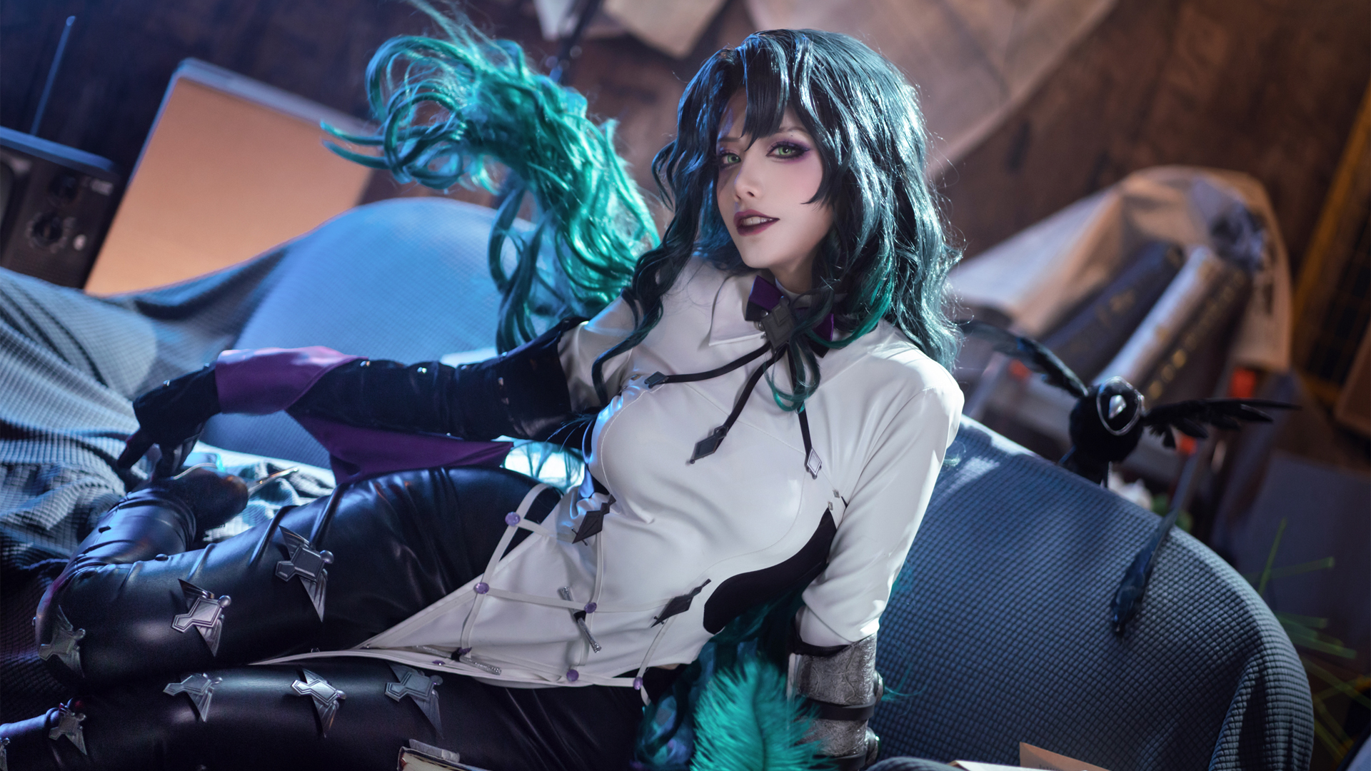 另类个性cosplay美女高清壁纸