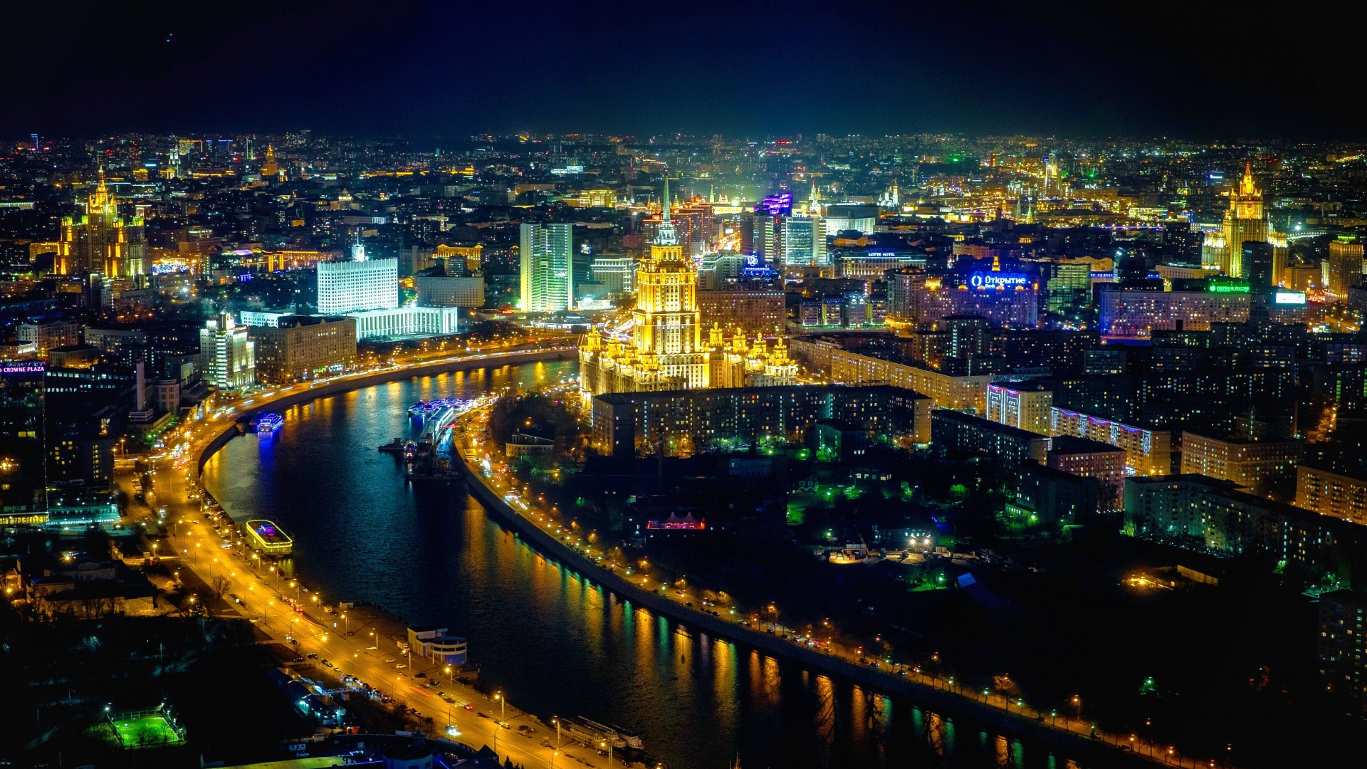 莫斯科夜景，绝美桌面壁纸，免费下载装点你的电脑屏幕