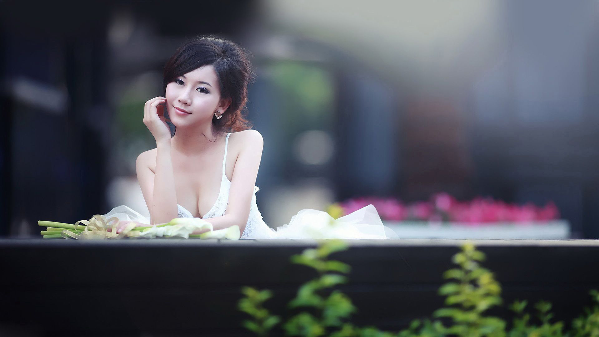 高清美女婚纱照写真壁纸，免费下载电脑桌面背景图