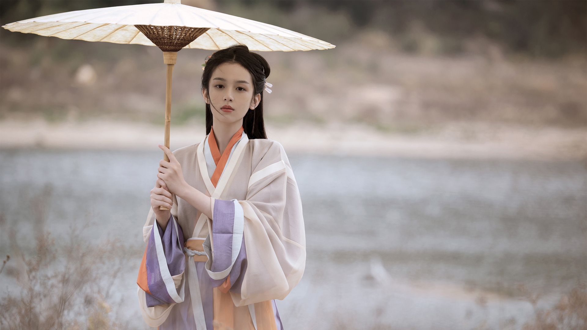 周也唯美古装，精选美女壁纸，免费电脑桌面背景下载
