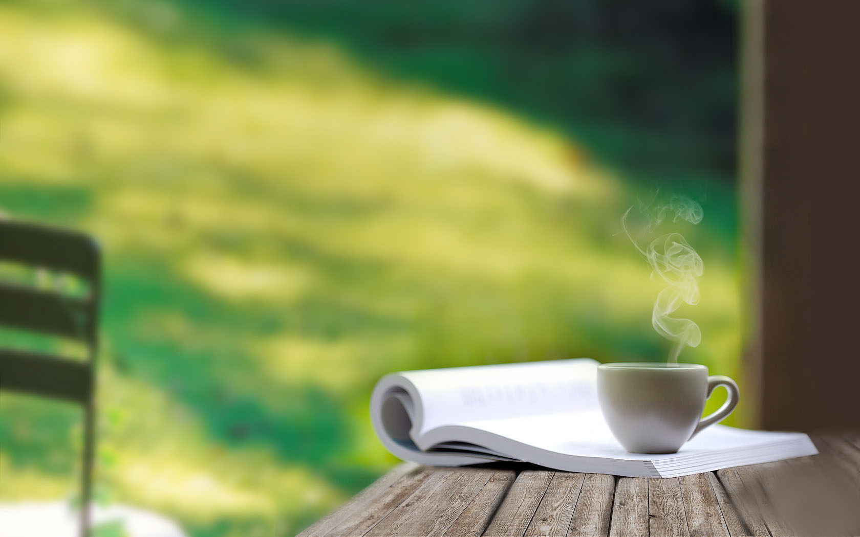 一杯茶，一本书桌面壁纸