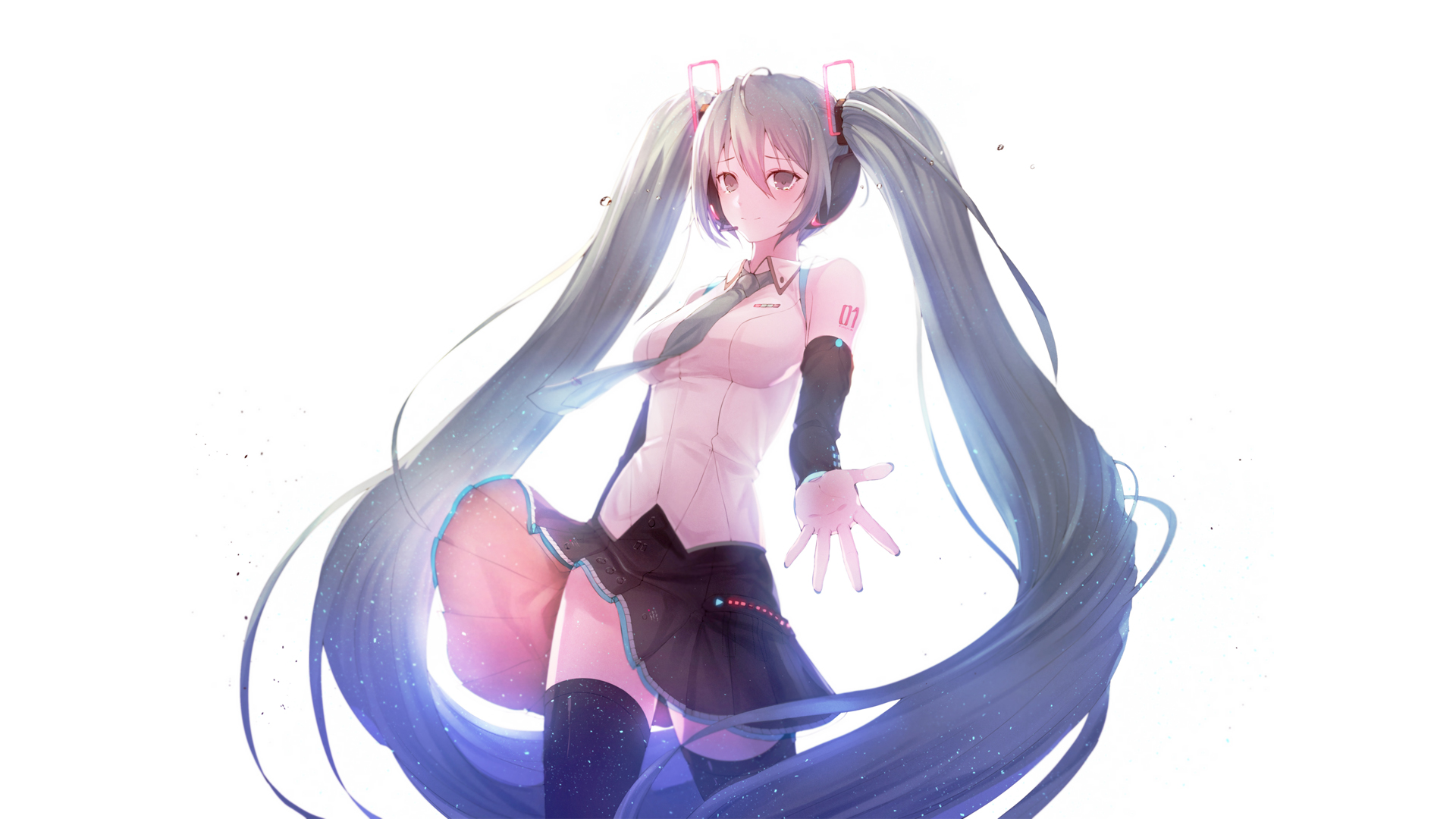 初音未来含泪壁纸，免费高清动漫电脑壁纸下载
