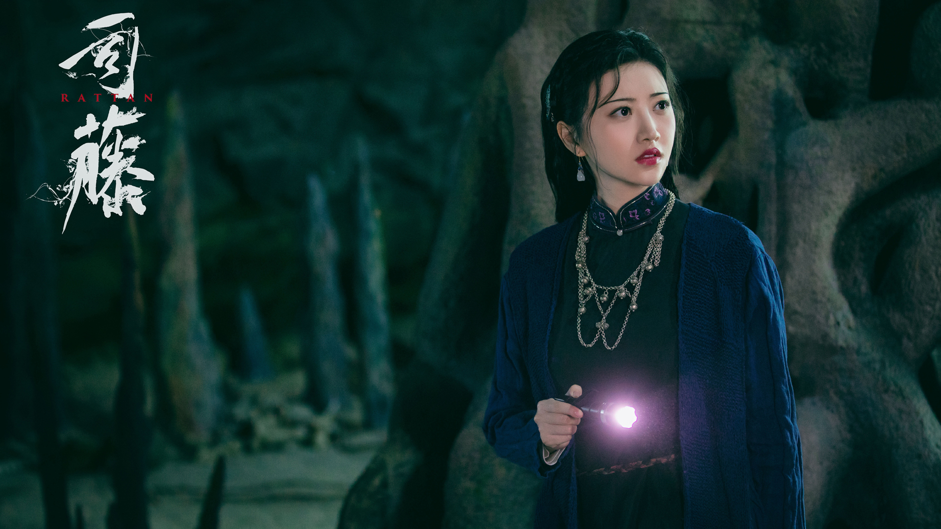 《司藤》绝美剧照，景甜2K高清壁纸，美女电脑桌面免费下载