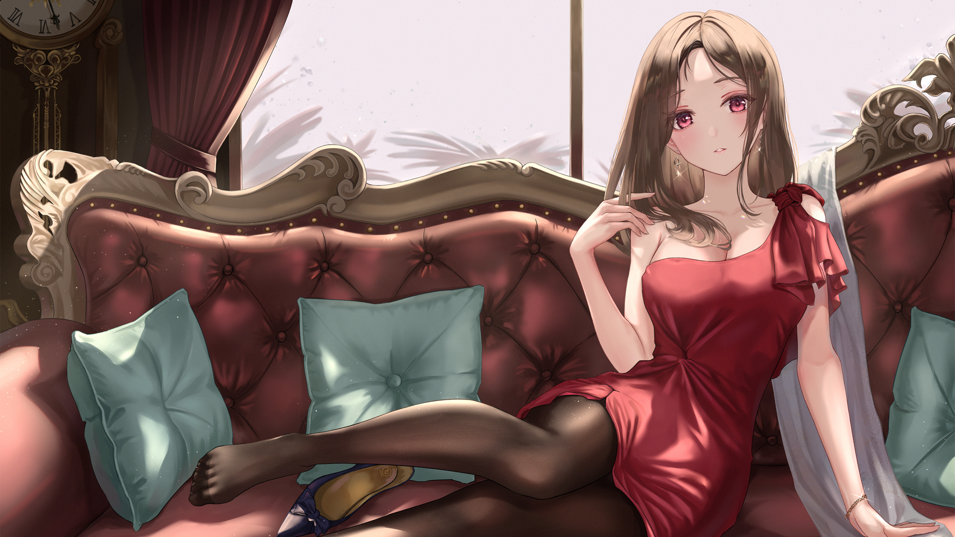 沙发上的可爱女子，红色裙子搭配黑色裤袜，美腿抢镜！高清动漫壁纸免费下载