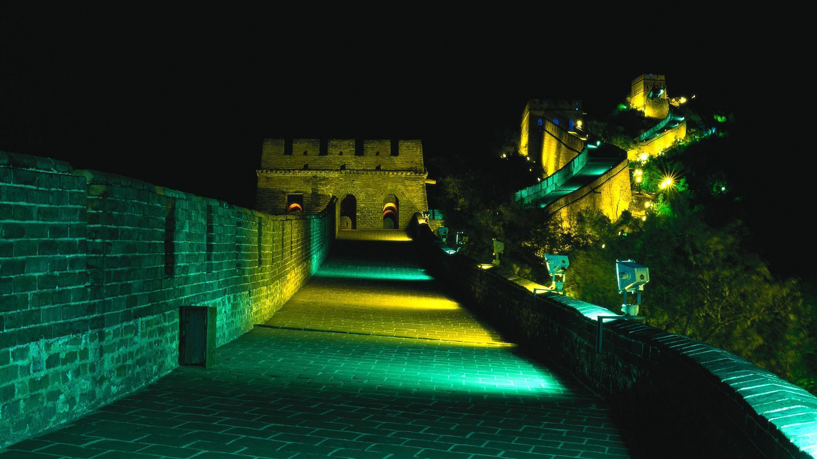 长城夜景风光壁纸，免费下载，装点你的电脑桌面！