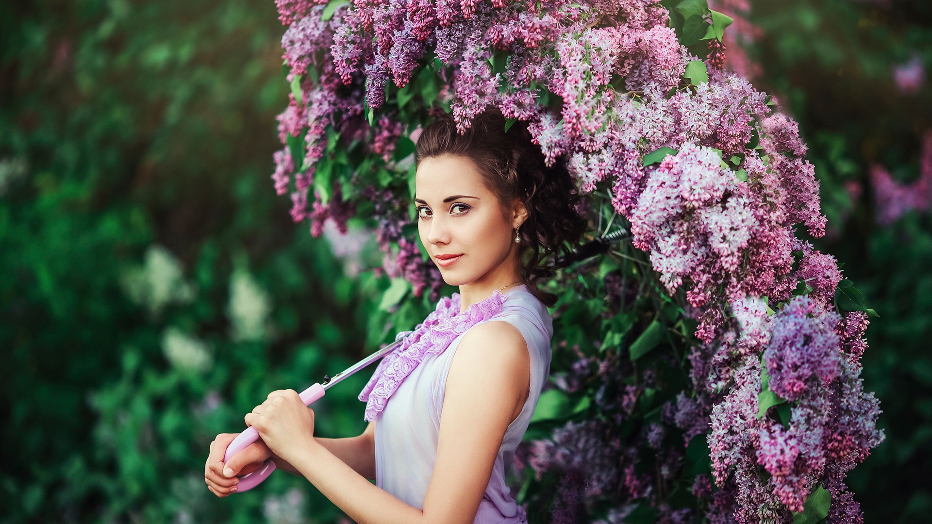 棕色眼睛的女孩，丁香，花朵，花伞，唯美，美女壁纸
