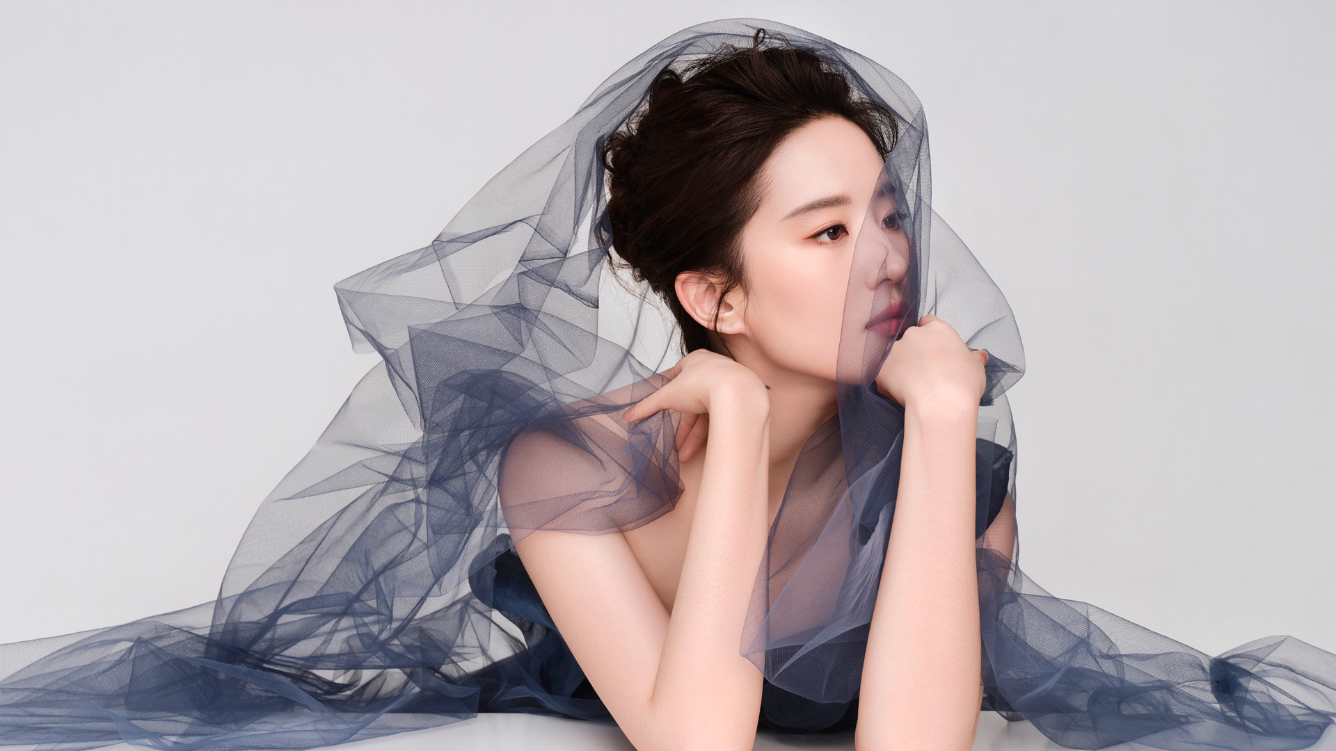 刘亦菲 黑色裙子 头纱 高清美女壁纸