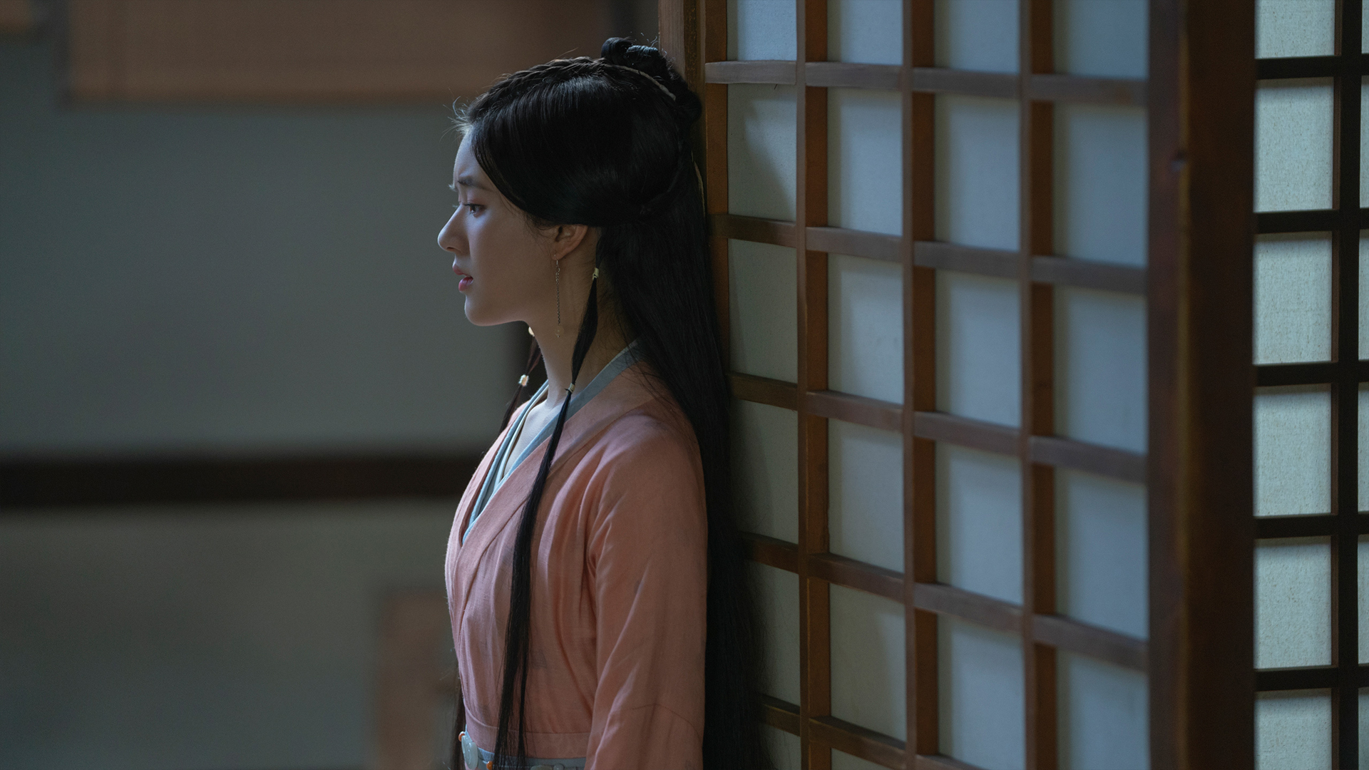 星汉灿烂赵露思精选美女壁纸，免费电脑壁纸高清下载