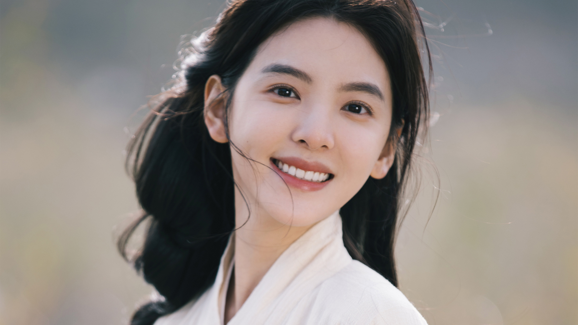 古风美女章若楠，精选高清壁纸，免费电脑桌面下载