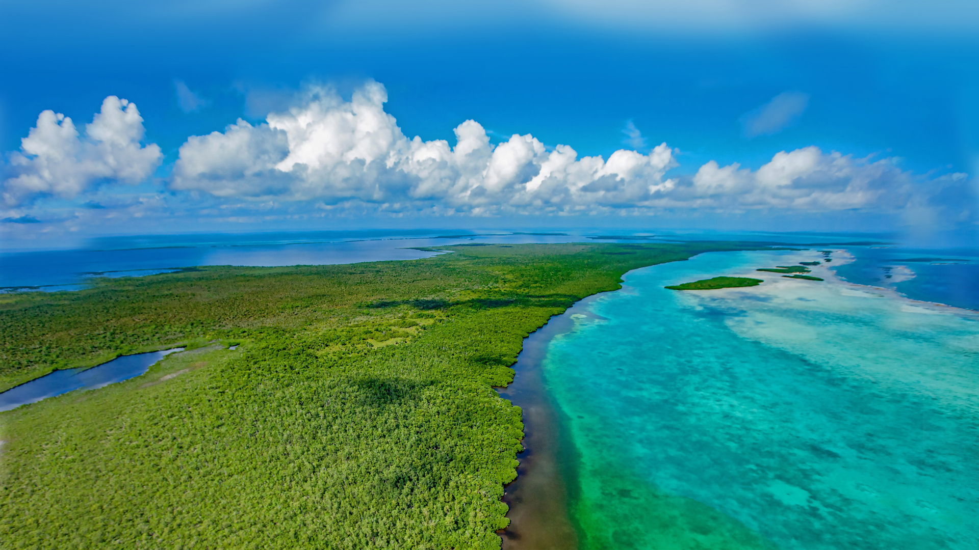 大海美景，绝美海边天空风景桌面壁纸，免费下载！