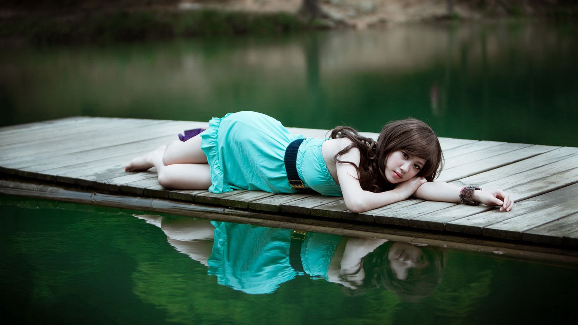 美女小雅壁纸