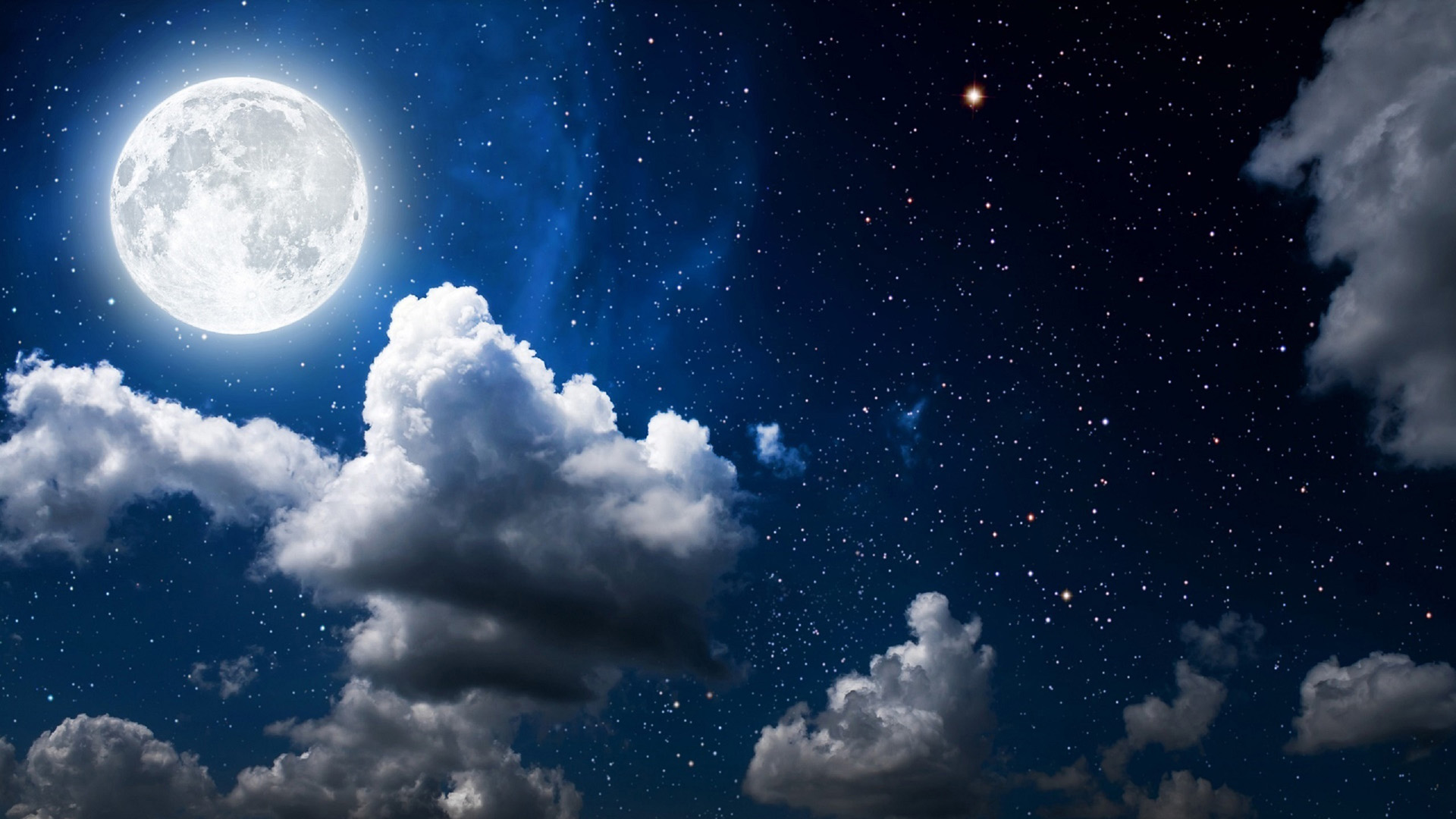 免费下载绝美夜空壁纸，星光、月光、云朵，装点你的电脑桌面！