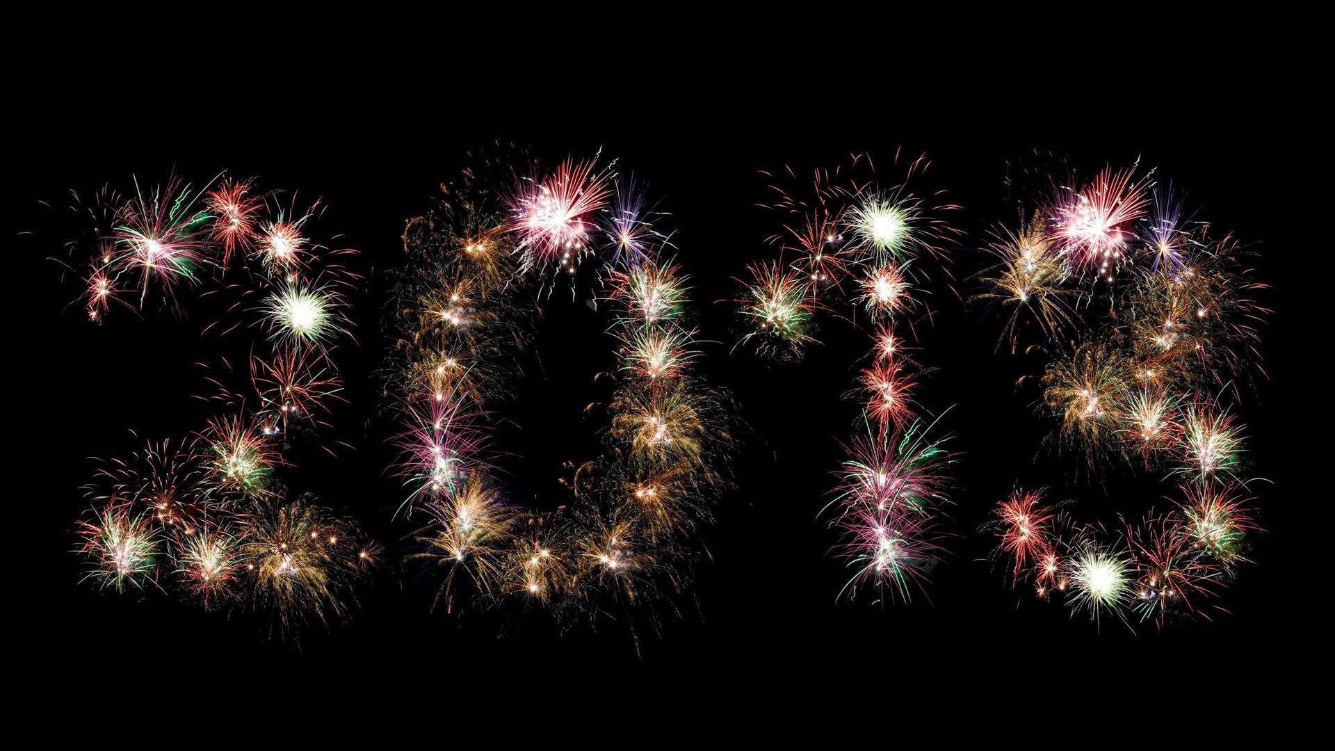 好看的2013新年春节烟花夜景桌面壁纸