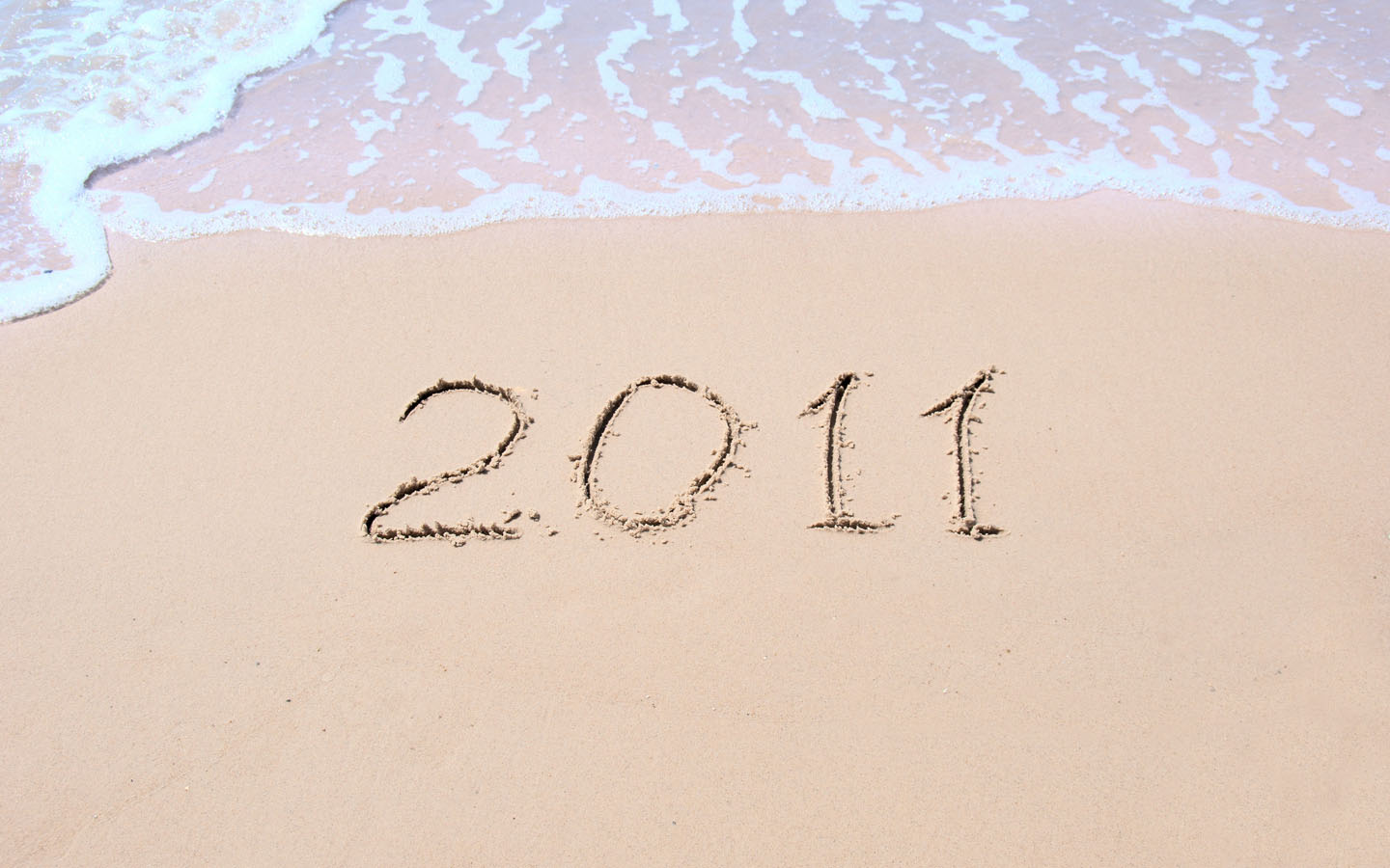 2011绝美海边沙滩壁纸，免费高清风景，电脑桌面一键换新！