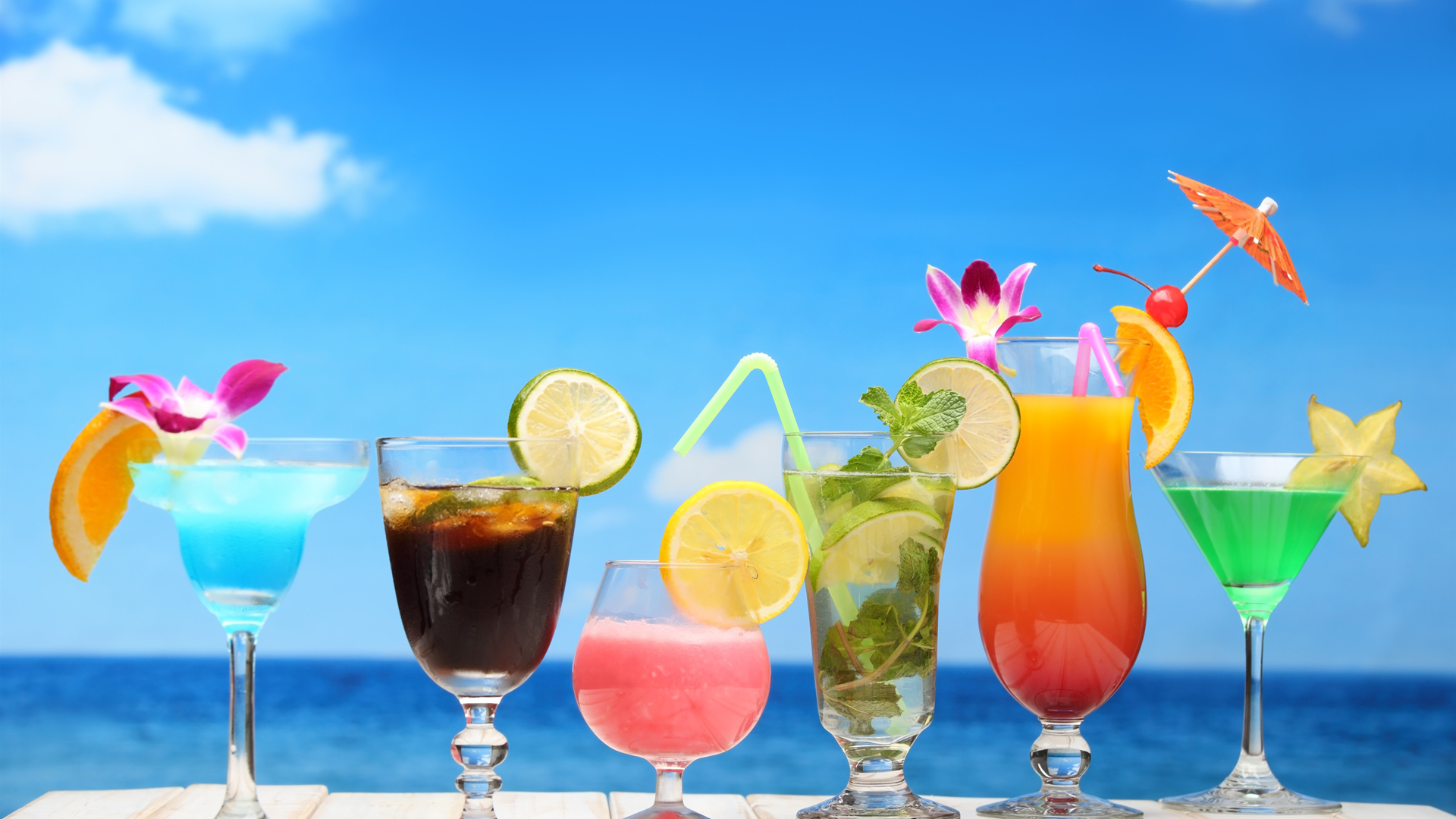 夏日清凉风光壁纸，免费下载，打造舒适视觉享受！