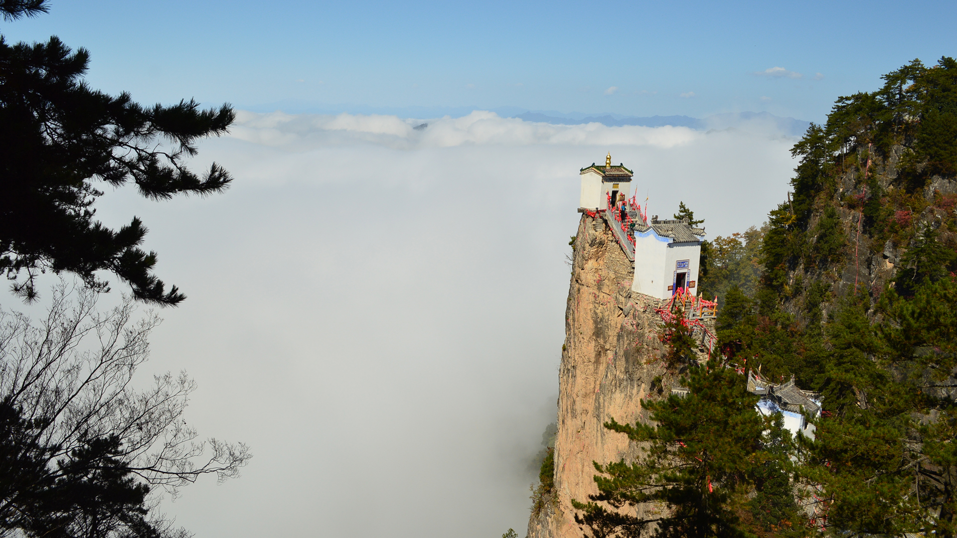 陕西绝美险峻道观风景壁纸，免费高清电脑壁纸下载