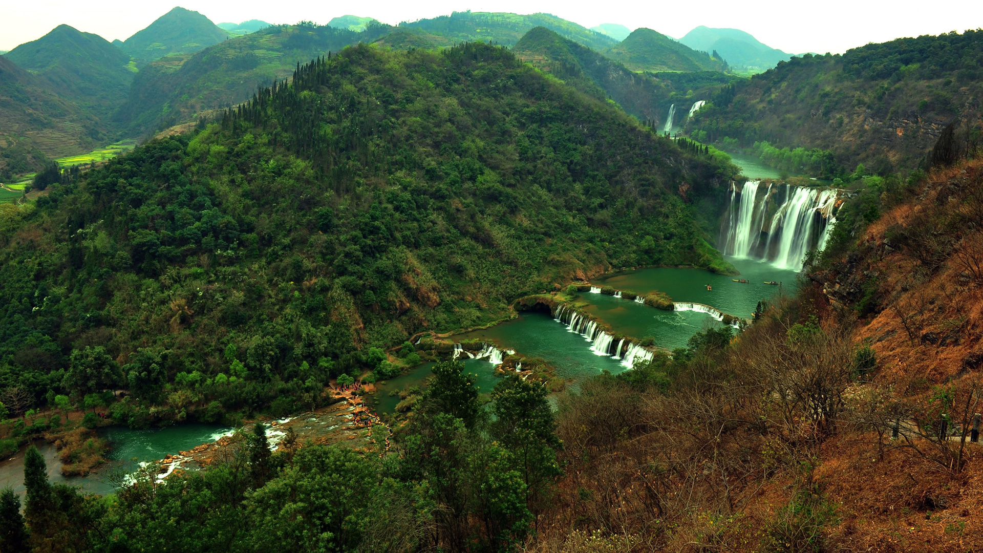 九龙瀑布高清风景壁纸