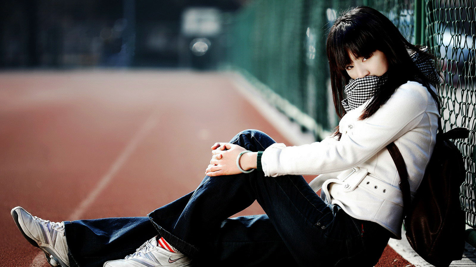 运动美女壁纸
