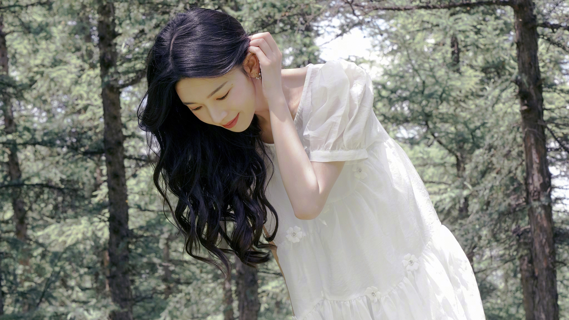森系清新美女陈瑶，精选壁纸免费下载，美化你的电脑桌面！