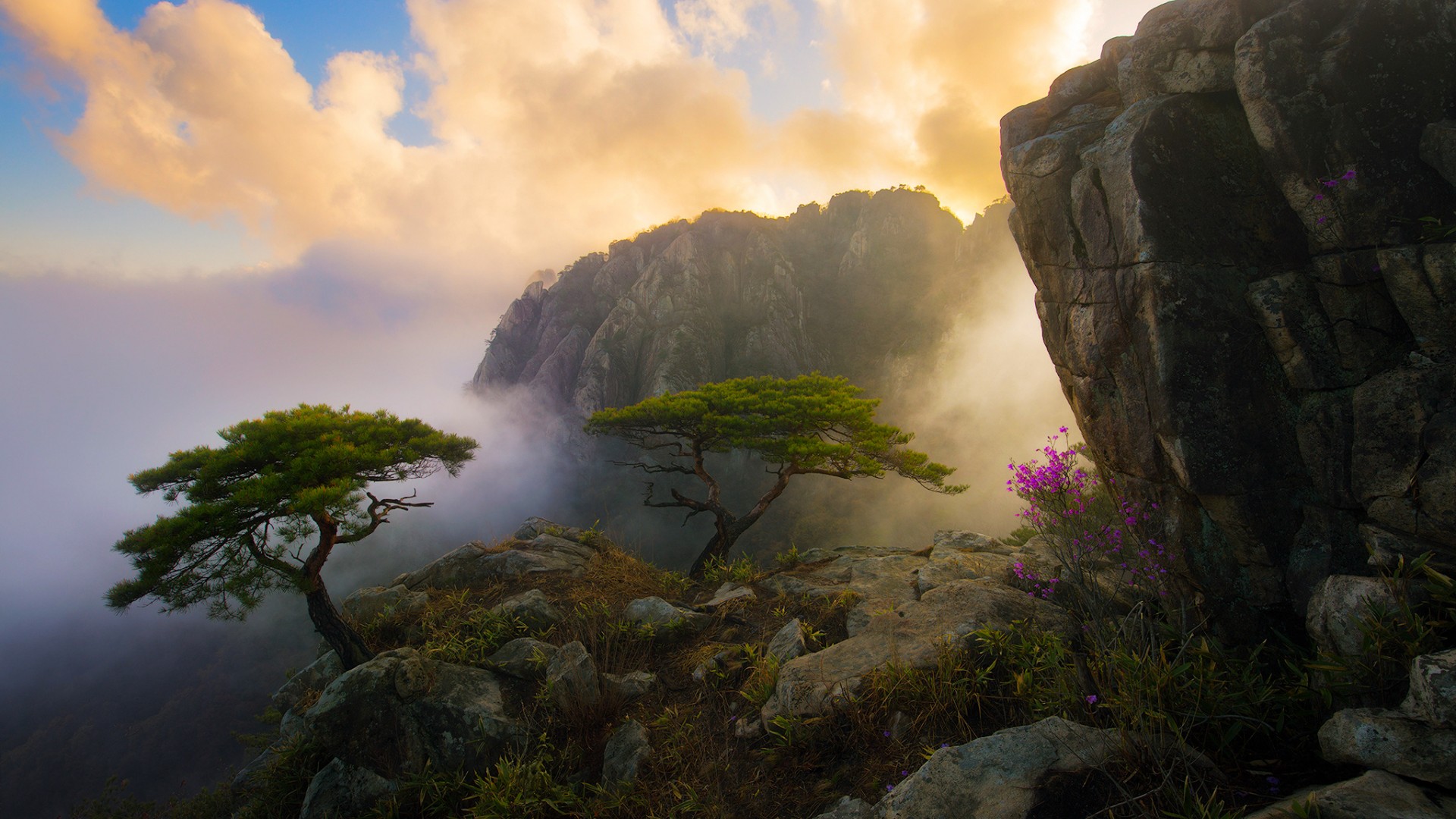 天空云山岩石美景，绝美自然风景桌面壁纸，免费下载！