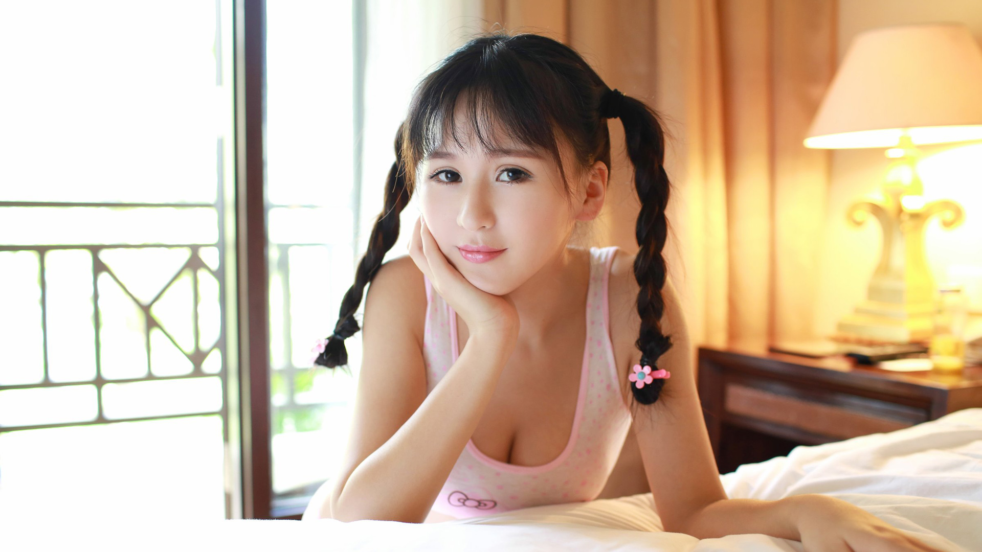 双马尾辫唐雨辰TYC美女壁纸，免费高清桌面背景下载