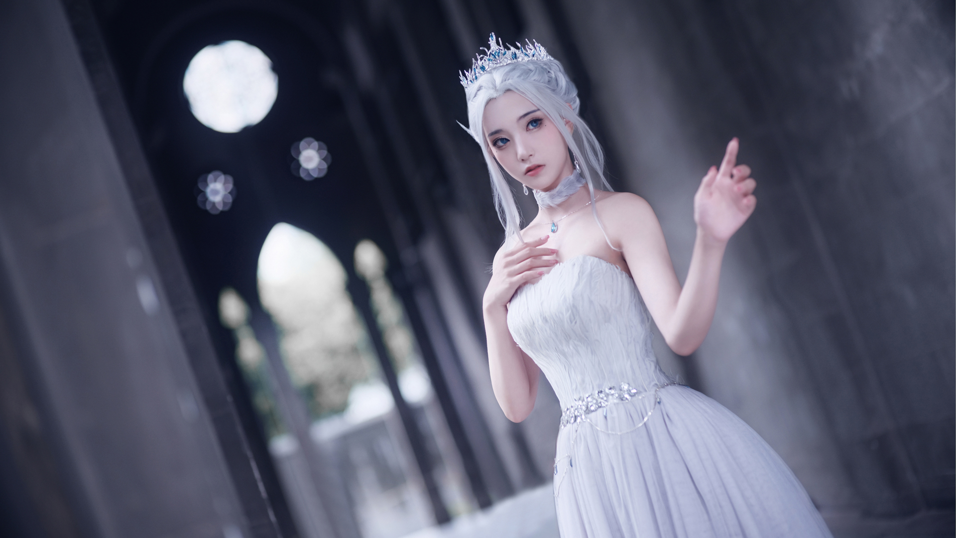 cos冰公主美女壁纸