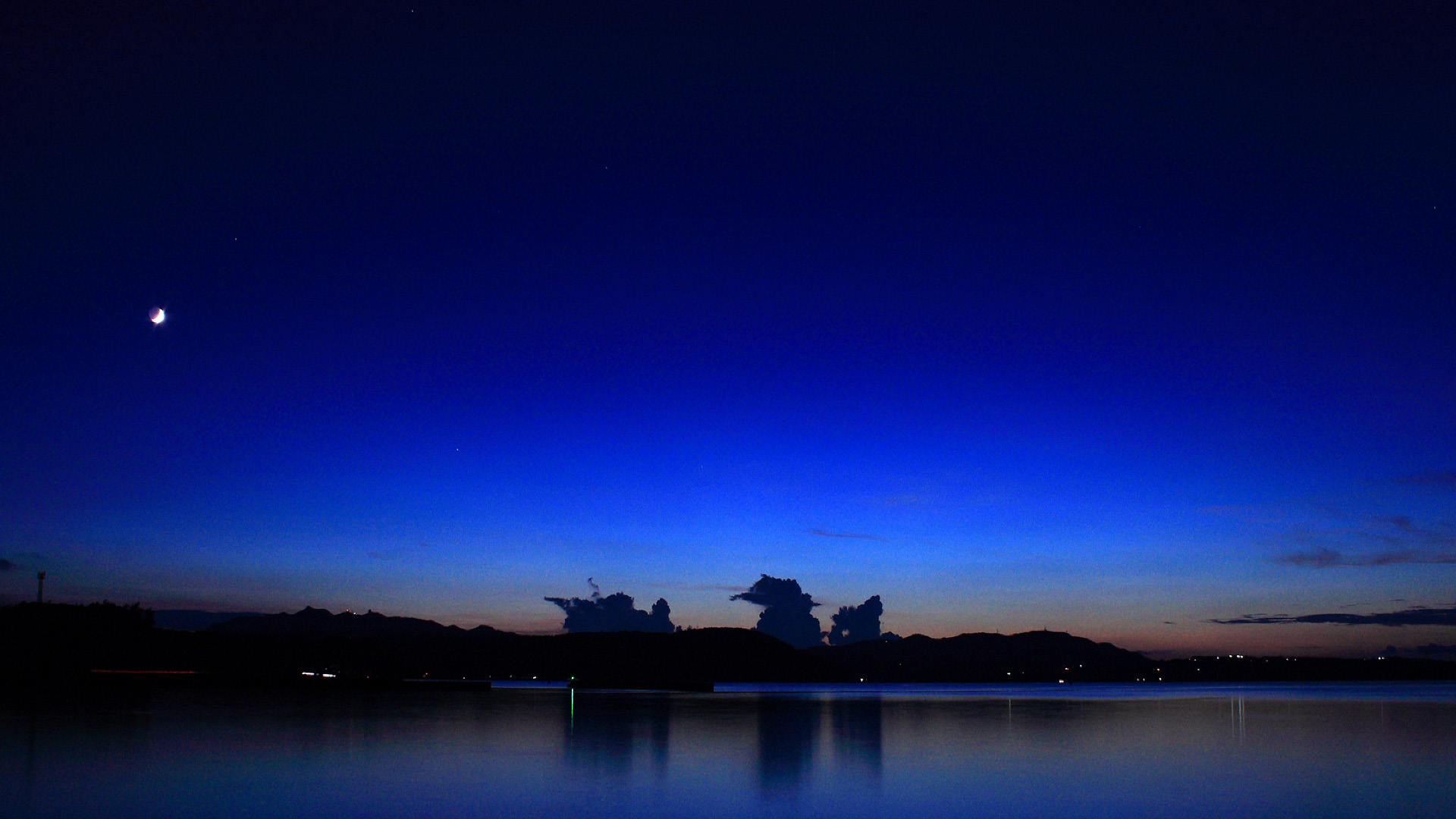 月夜四季彩，绝美夜景壁纸，免费下载，装点你的电脑桌面