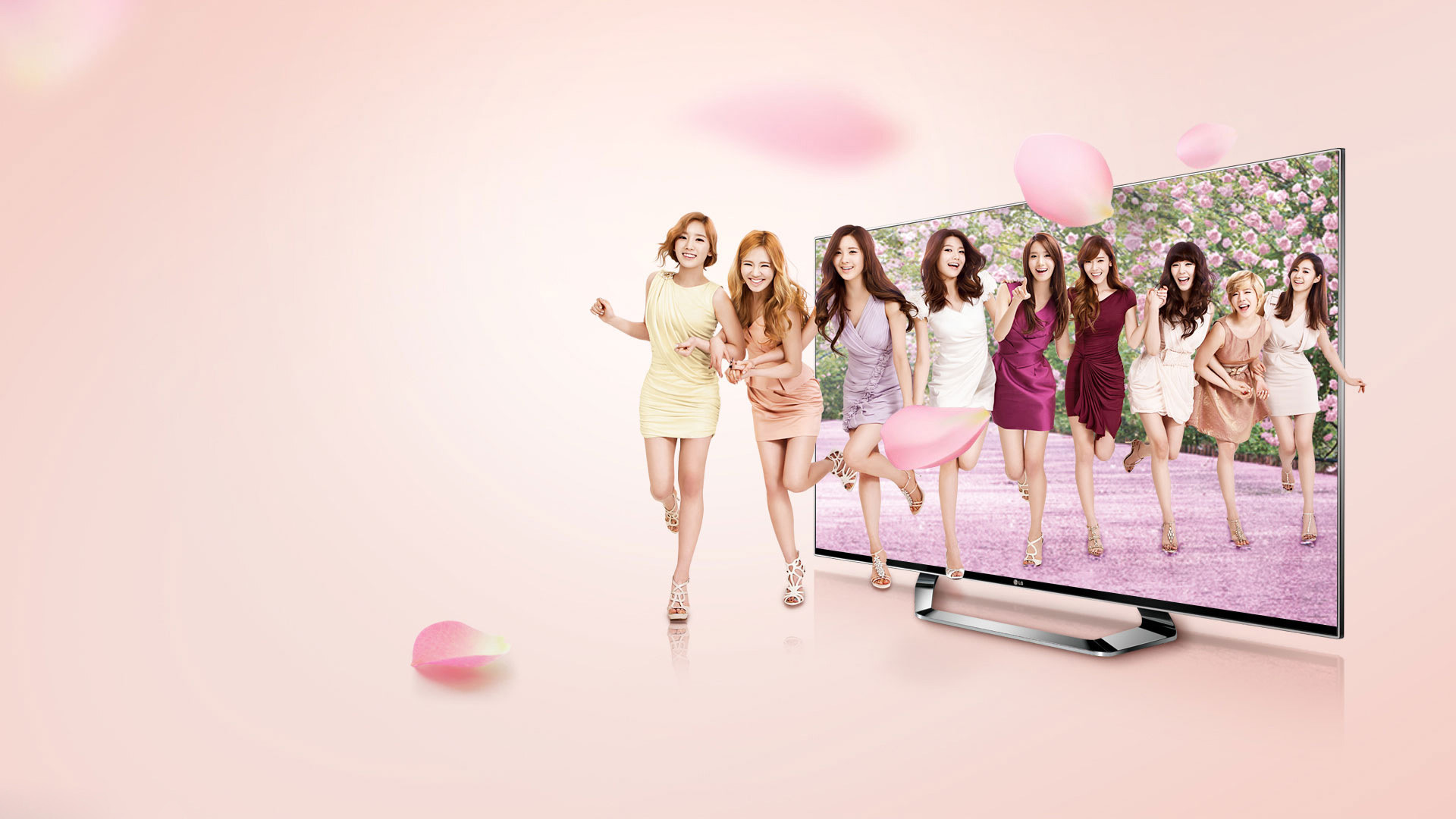 LG 3D TV广告壁纸，少女时代美女宽屏电脑壁纸免费下载