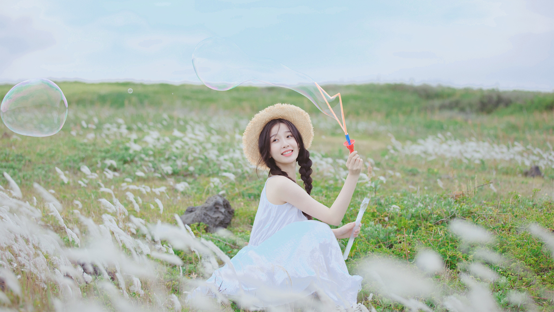 虞书欣清新美女壁纸，免费下载，电脑桌面美化新选择