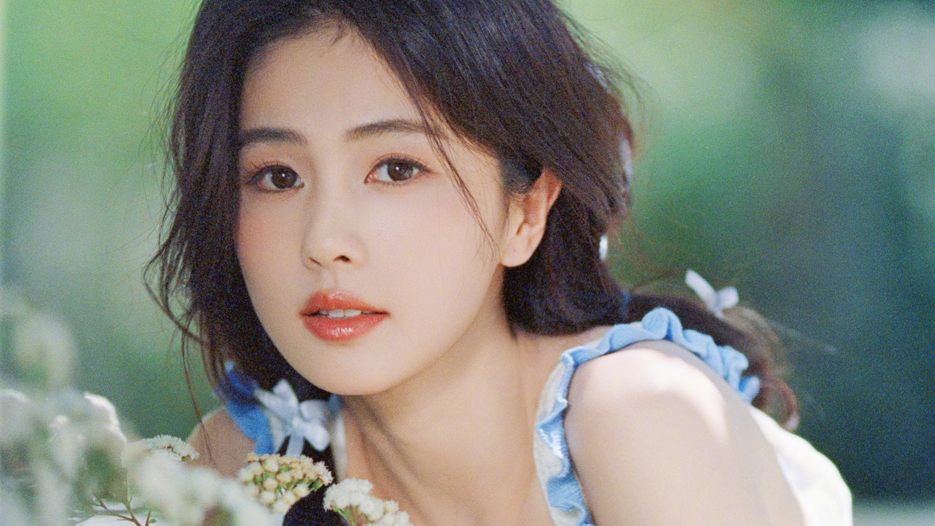 白鹿 清新 美女电脑壁纸