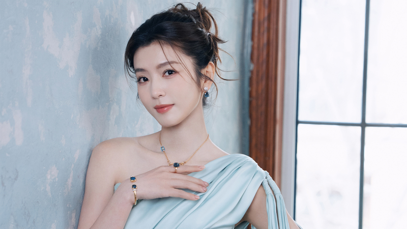 李云霄壁纸，高清美女免费电脑壁纸下载