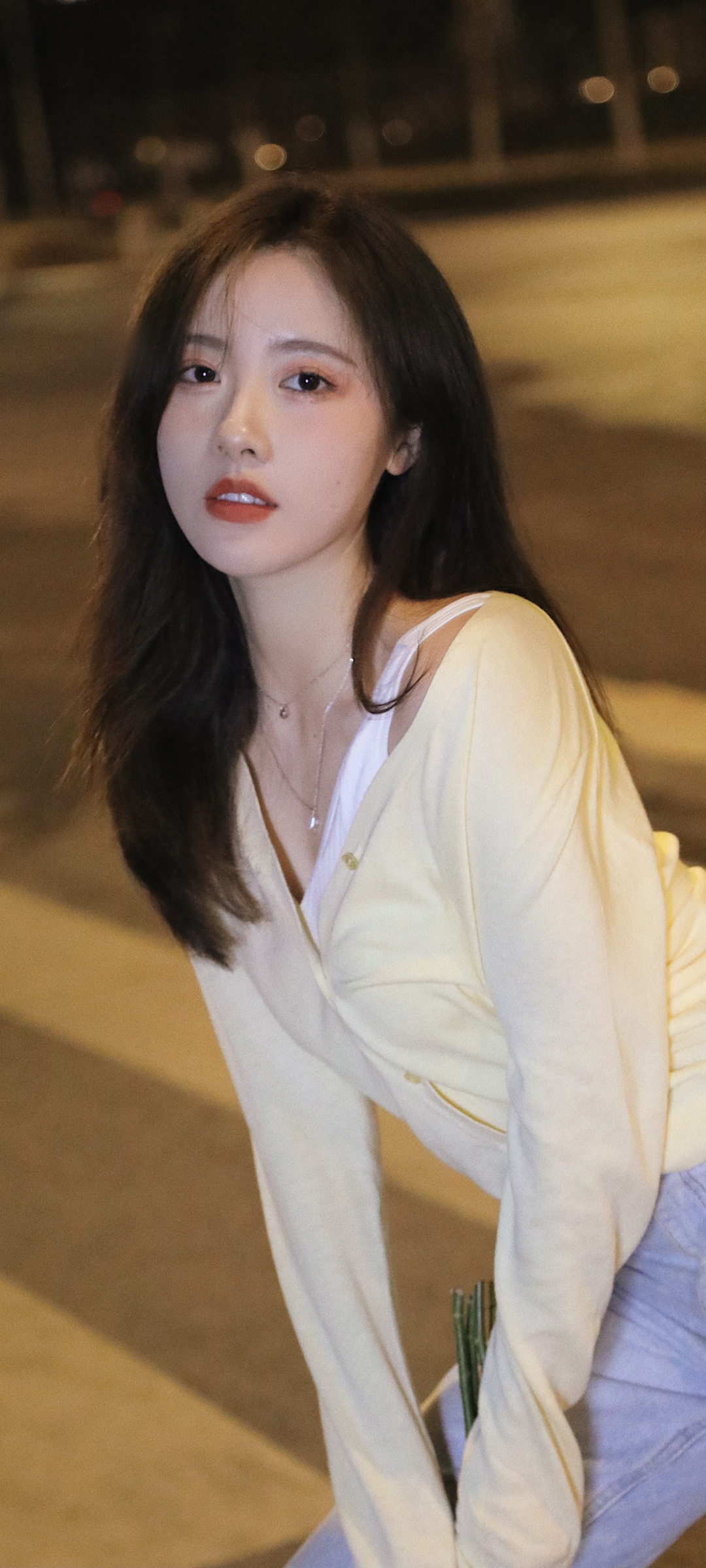 全屏夜拍美女，精选手机壁纸免费下载