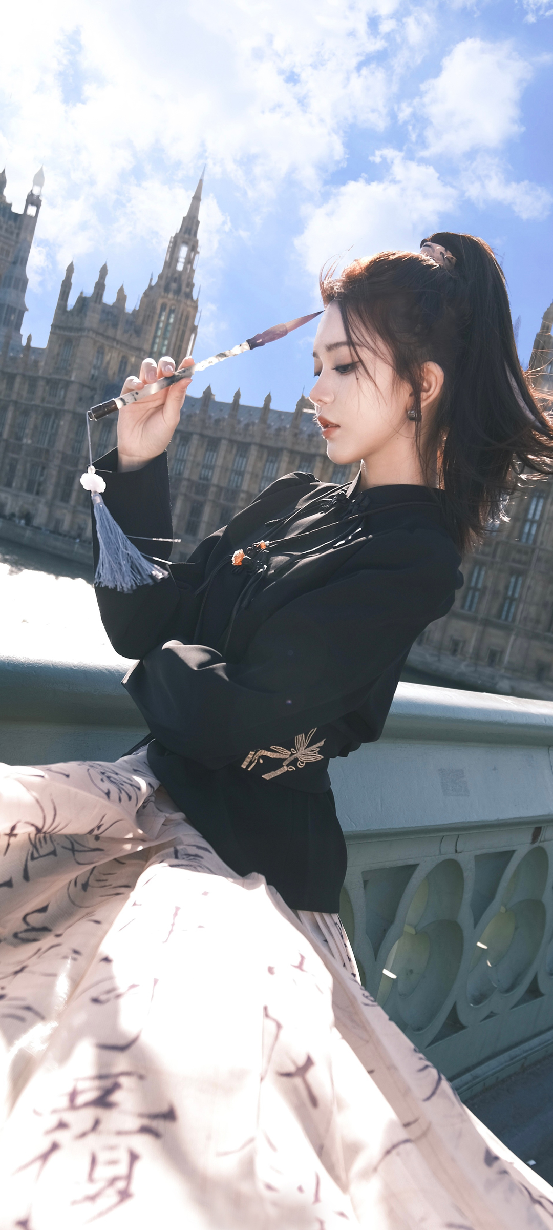 彭十六，东方美学与欧洲风情交融，美女手机壁纸免费下载