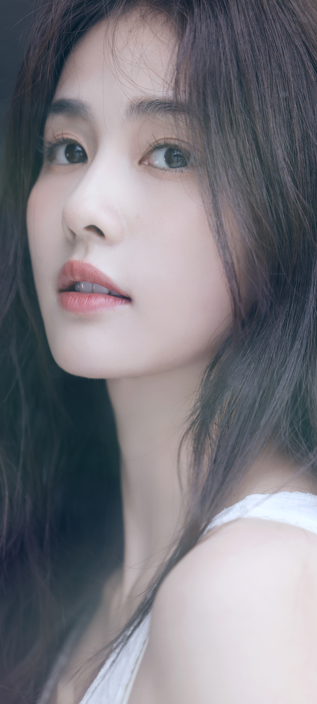 白鹿侧颜美女高清壁纸，免费手机壁纸下载专区